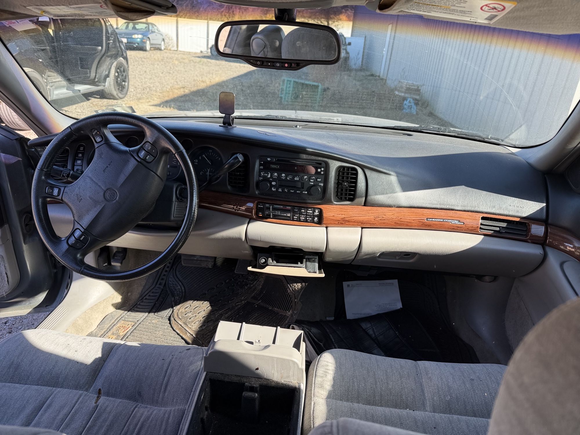 2004 buick lesabre custom with 158356 miles for sale near Elk River, Minnesota 106770_34_whole_dash.jpg