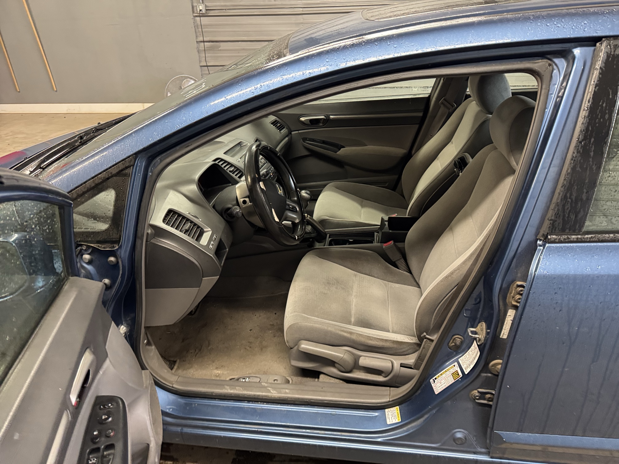 2007 honda civic ex-sedan with 308037 miles for sale near Elk River, Minnesota 106771_22_driver_seat.jpg