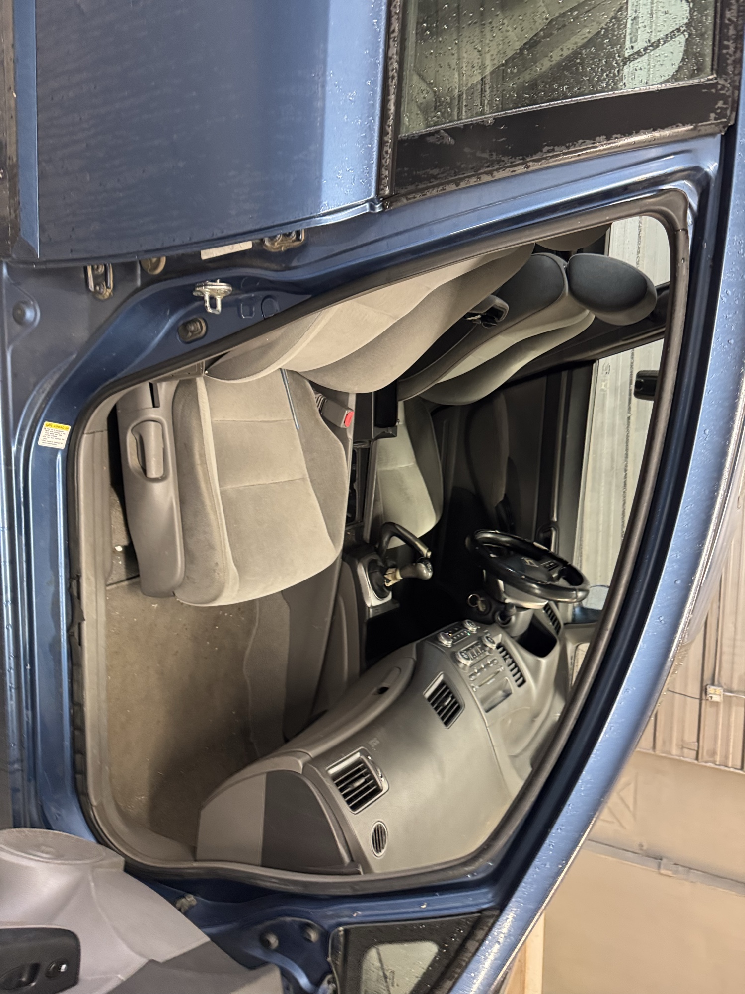 2007 honda civic ex-sedan with 308037 miles for sale near Elk River, Minnesota 106771_31_passenger_seat.jpg