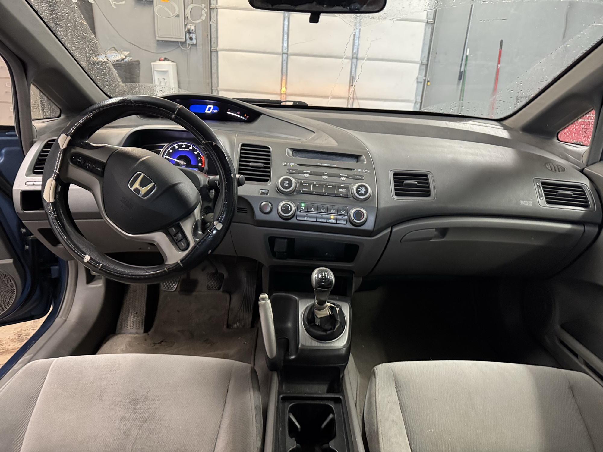 2007 honda civic ex-sedan with 308037 miles for sale near Elk River, Minnesota 106771_34_whole_dash.jpg