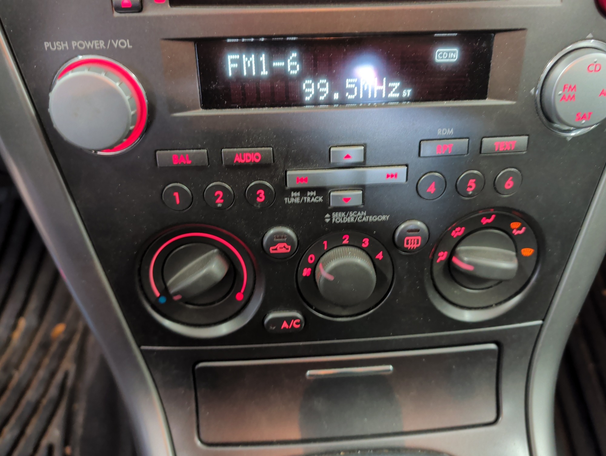 2008 subaru outback base with 143643 miles for sale near Elk River, Minnesota 106773_40_climate_control.jpg