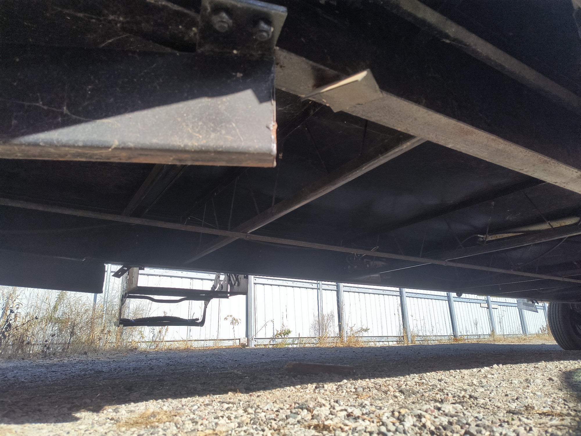 2011 forest-river trl - for sale near Elk River, Minnesota 106774_17_undercar_drv_side.jpg