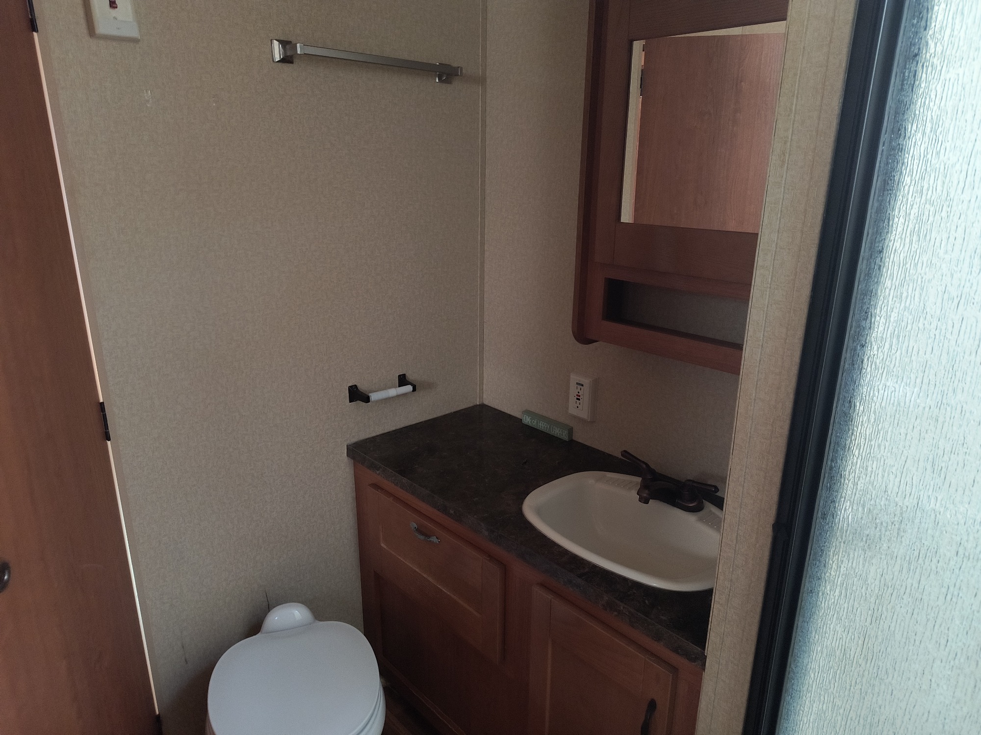 2011 forest-river trl - for sale near Elk River, Minnesota 106774_29_third_row_seat.jpg