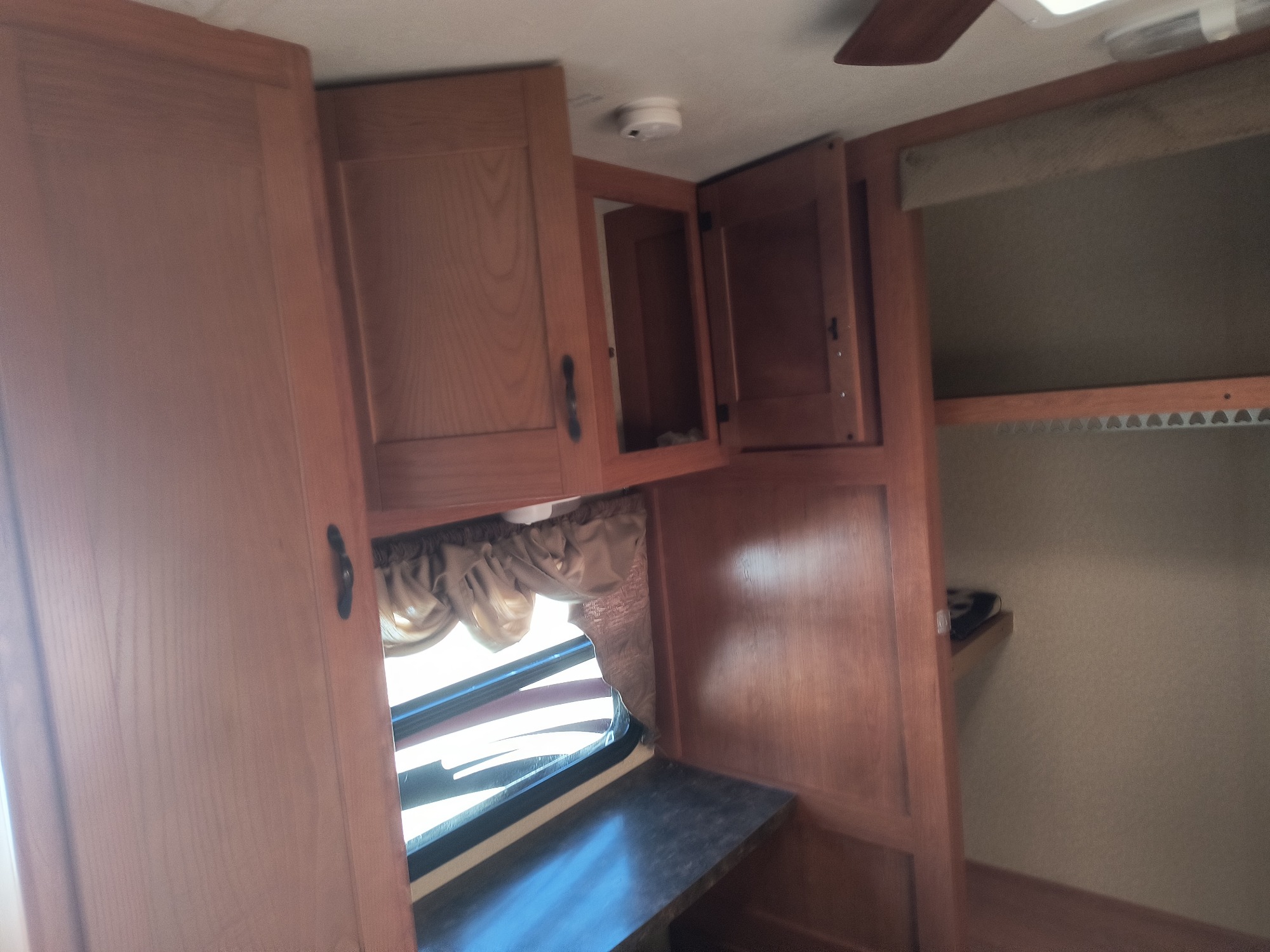 2011 forest-river trl - for sale near Elk River, Minnesota 106774_38_4x4_switch.jpg