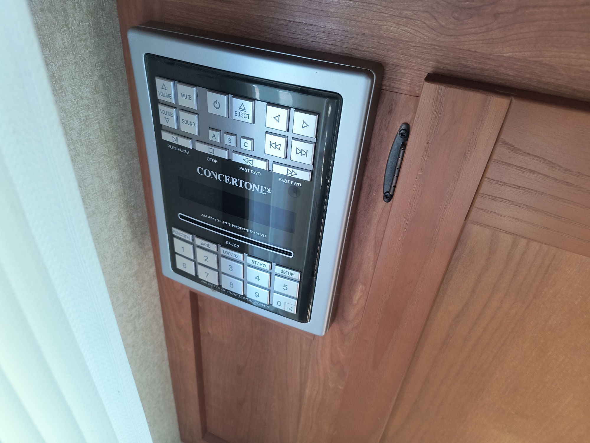 2011 forest-river trl - for sale near Elk River, Minnesota 106774_41_shifter.jpg