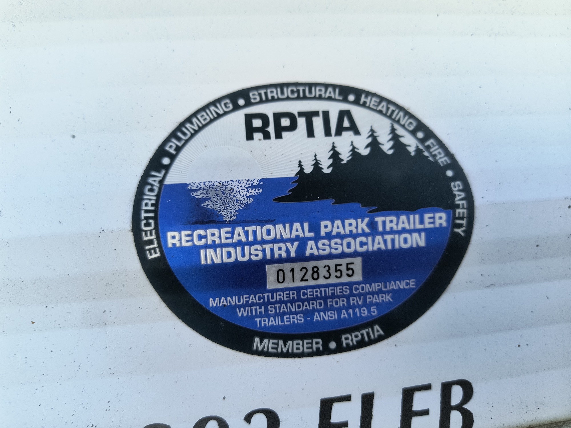 2011 forest-river trl - for sale near Elk River, Minnesota 106774_47_door_vin_sticker.jpg