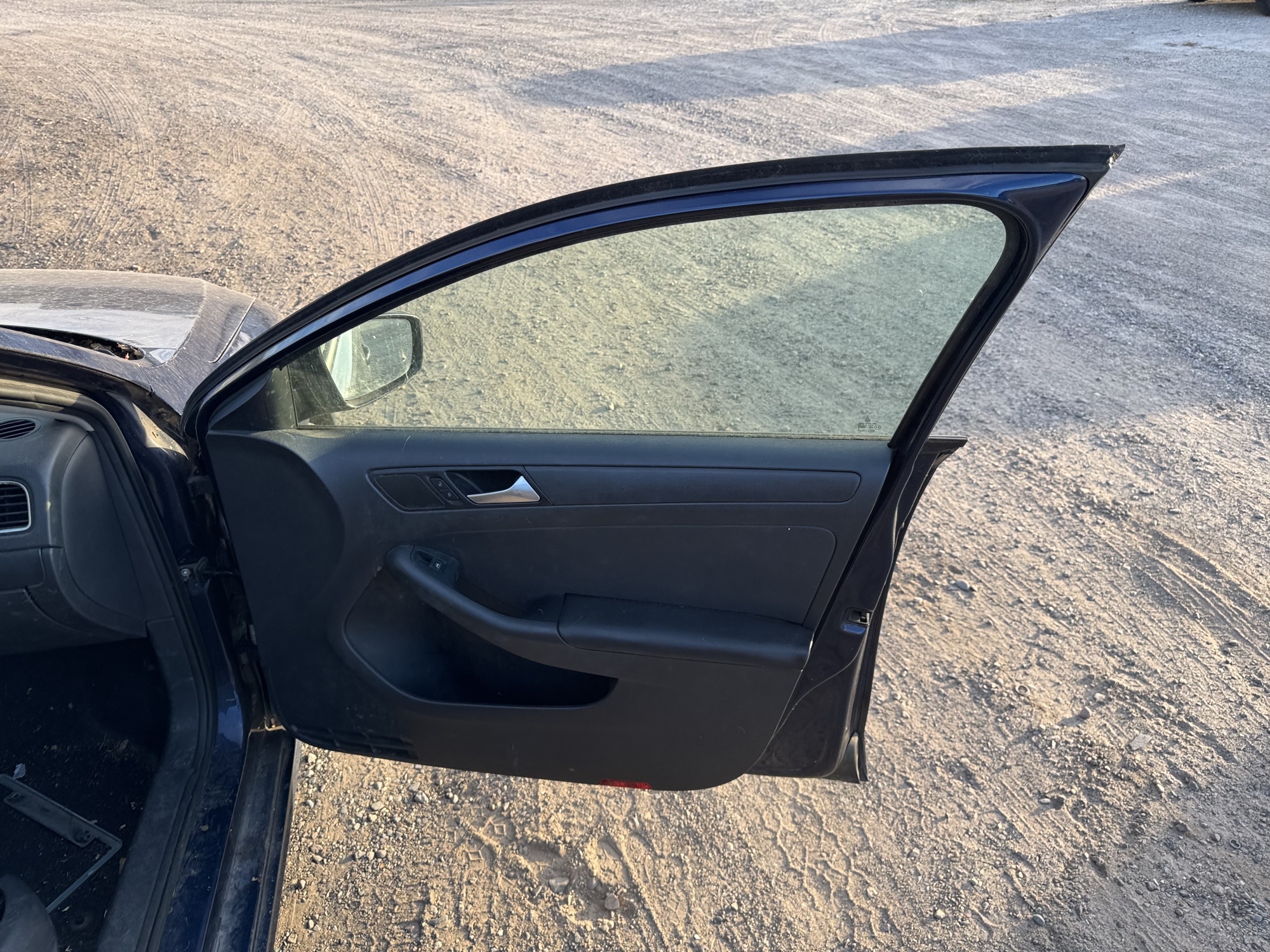 2014 volkswagen jetta s with 161240 miles for sale near Elk River, Minnesota 106775_32_passenger_door_panel.jpg