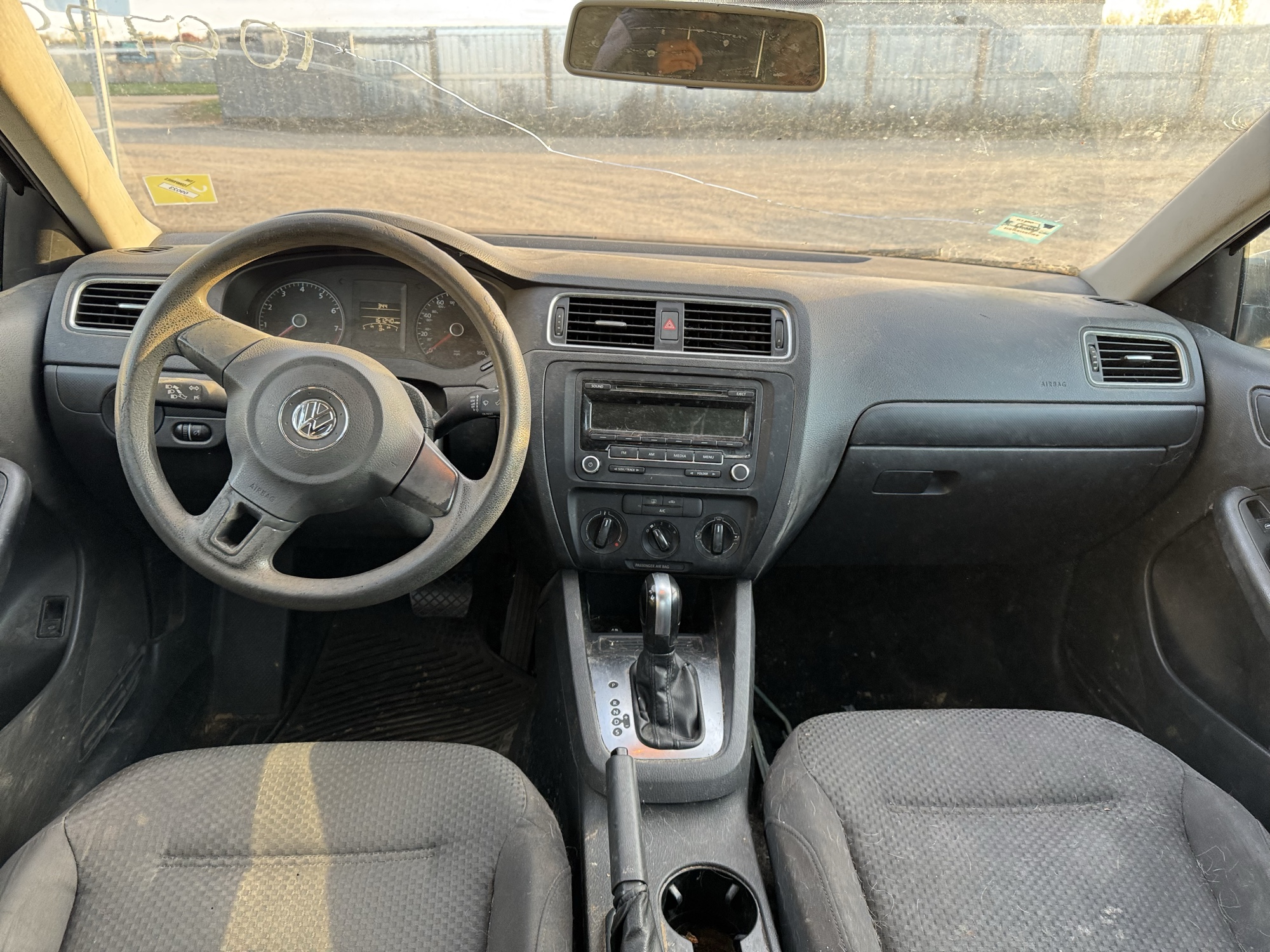 2014 volkswagen jetta s with 161240 miles for sale near Elk River, Minnesota 106775_34_whole_dash.jpg