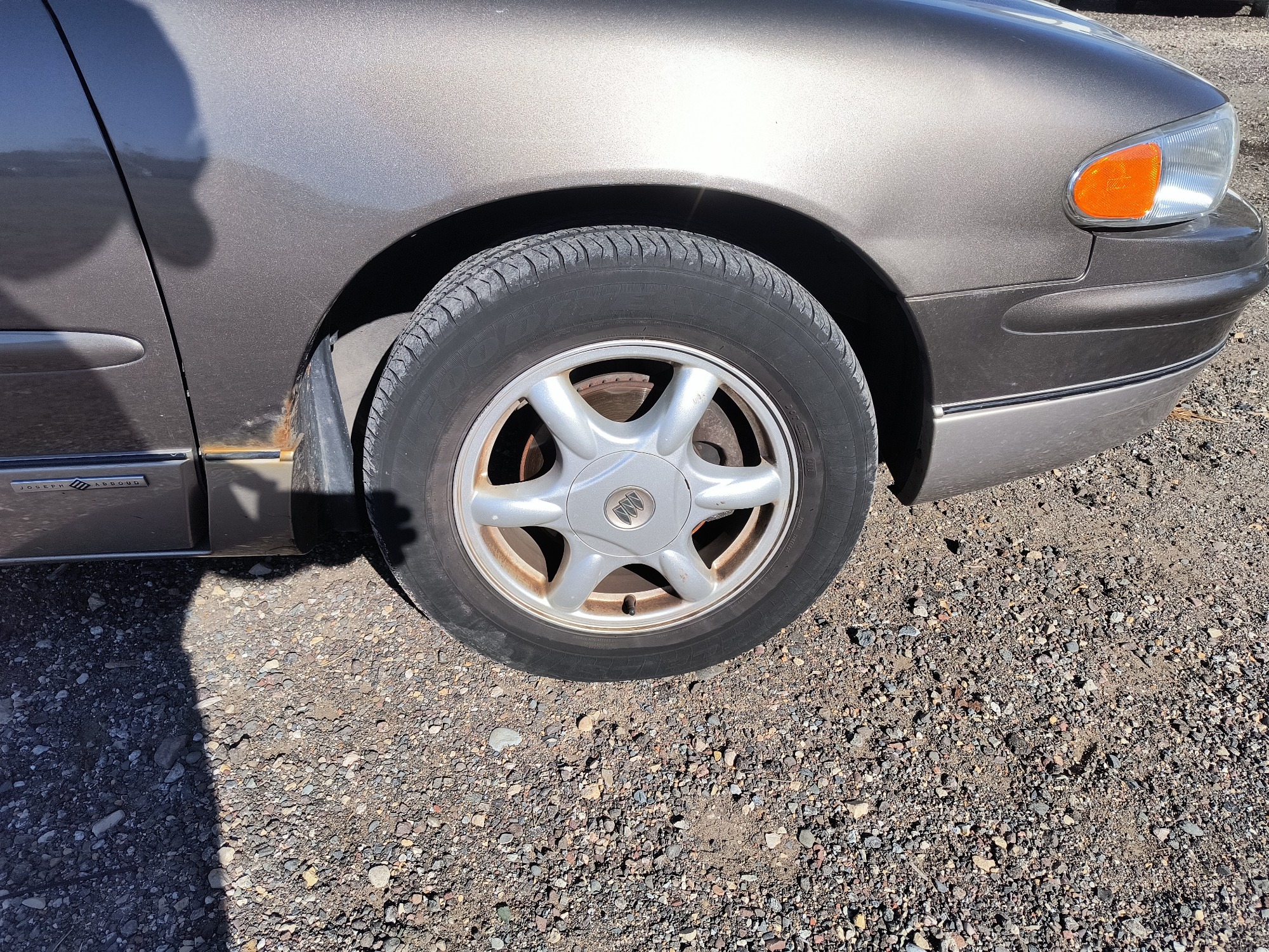 2003 buick regal ls with 94576 miles for sale near Elk River, Minnesota 106776_15_front_pass_wheel.jpg