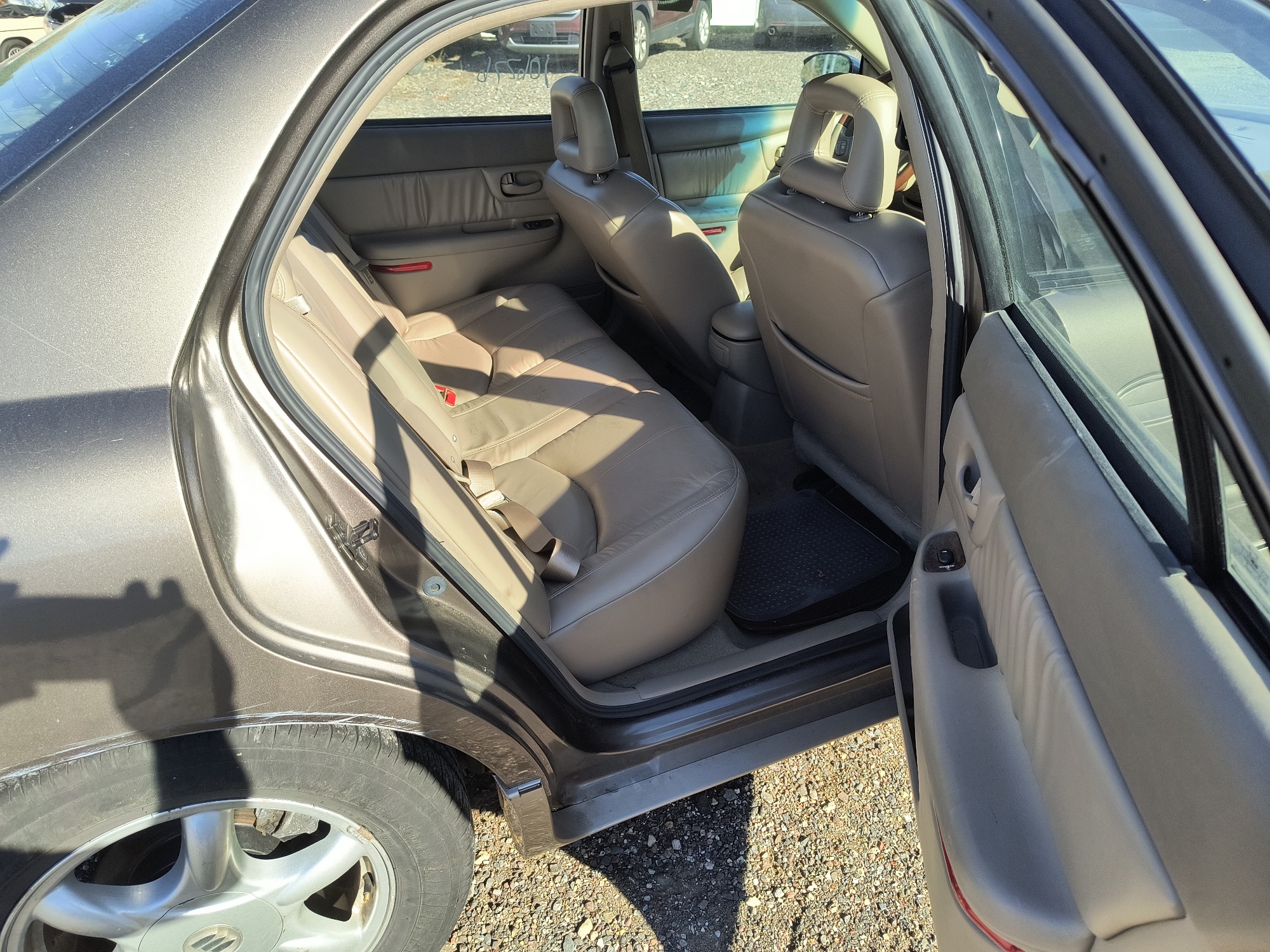 2003 buick regal ls with 94576 miles for sale near Elk River, Minnesota 106776_28_pass_rear_seat.jpg