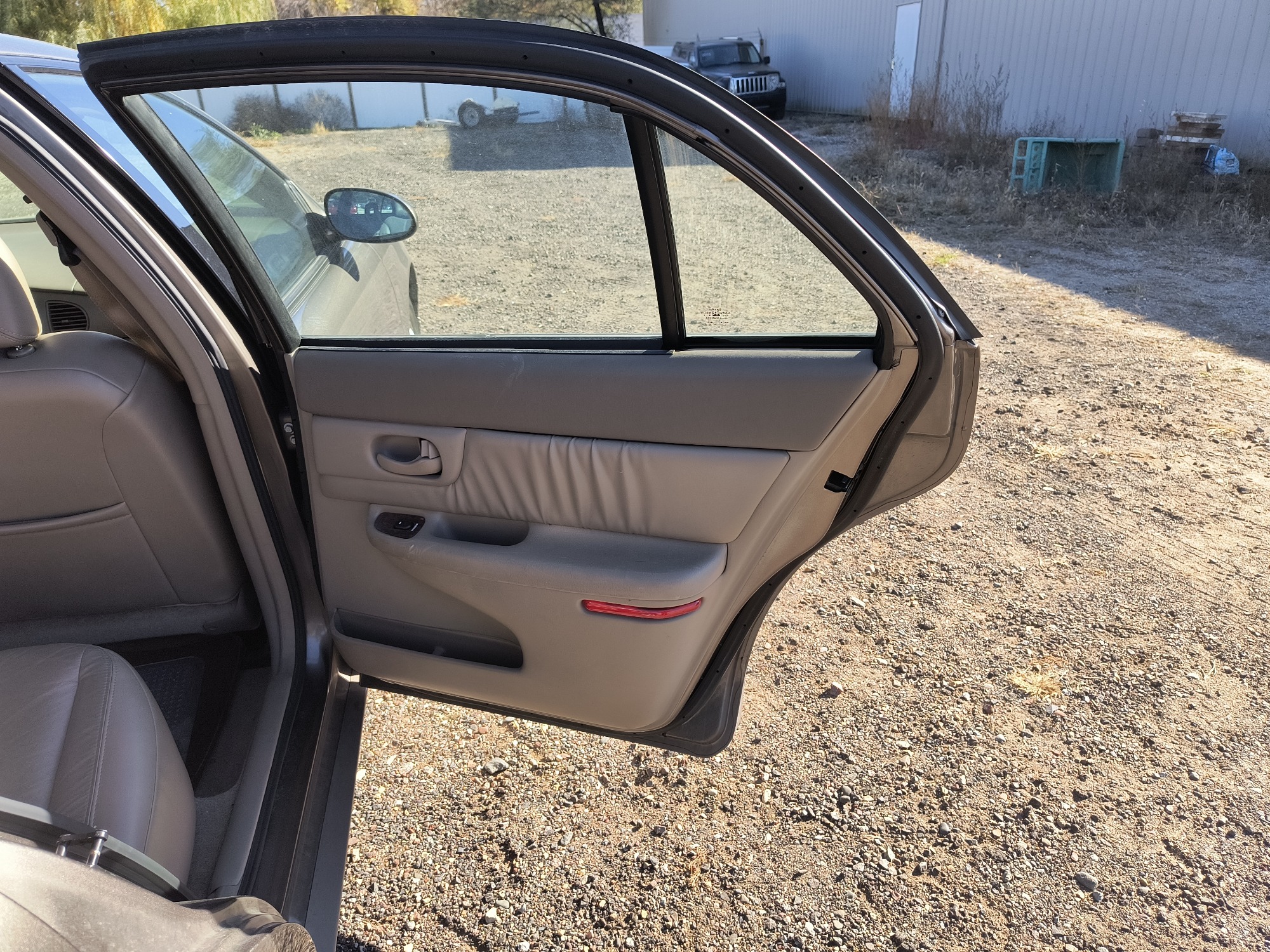 2003 buick regal ls with 94576 miles for sale near Elk River, Minnesota 106776_30_pass_rear_door_panel.jpg