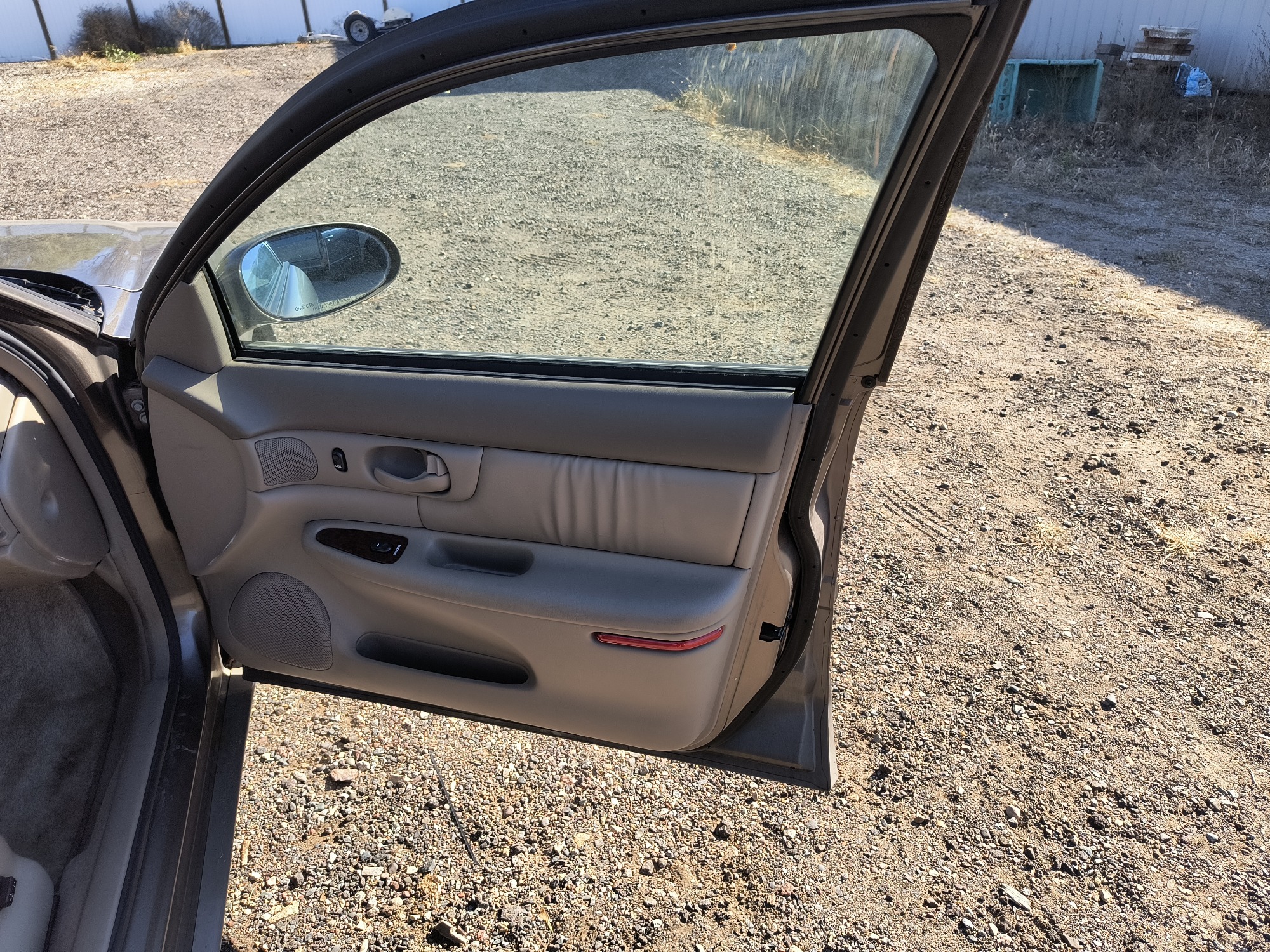 2003 buick regal ls with 94576 miles for sale near Elk River, Minnesota 106776_32_passenger_door_panel.jpg