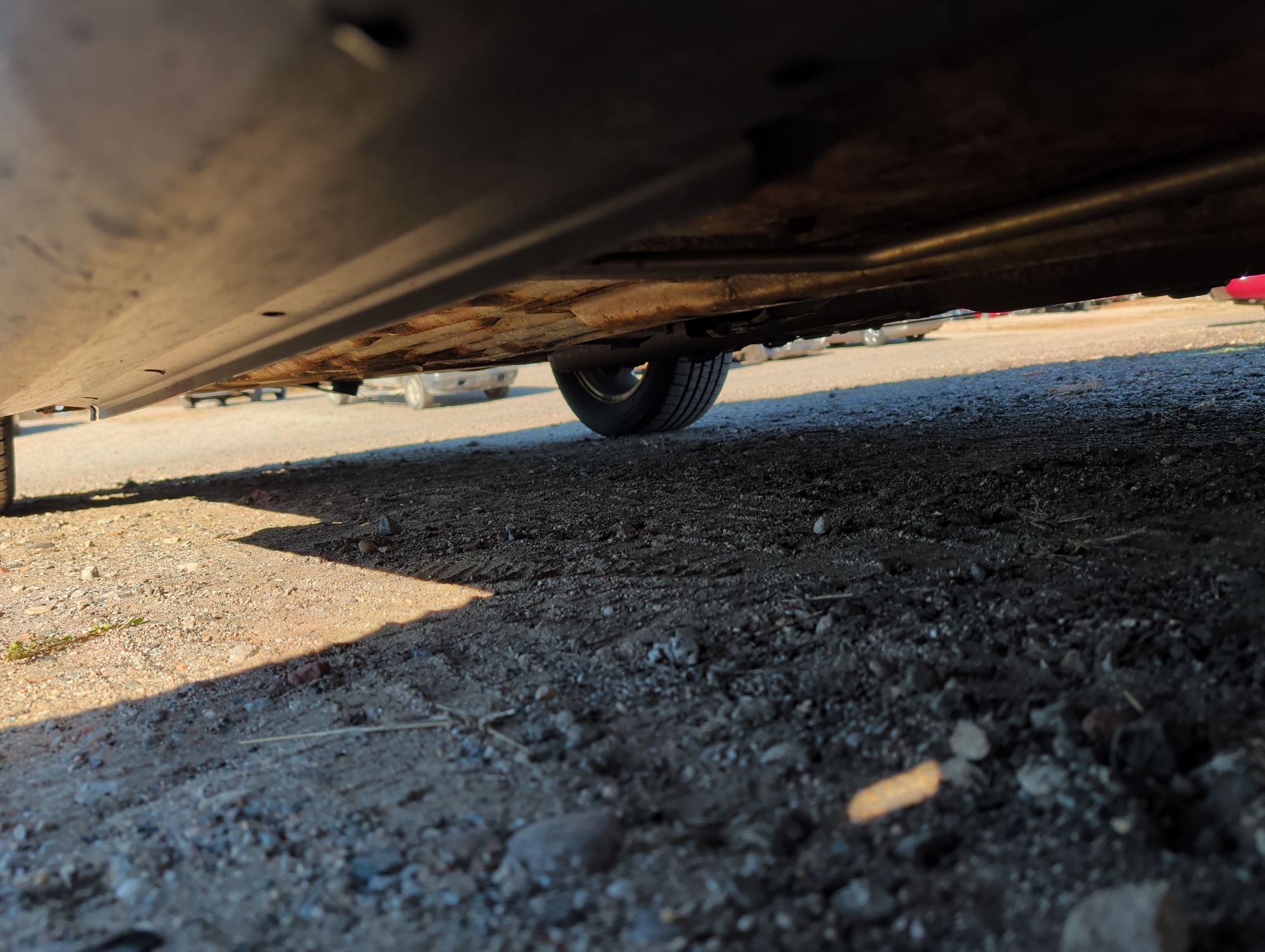 2003 ford taurus se with 156421 miles for sale near Elk River, Minnesota 106777_21_undercar_pass_side.jpg