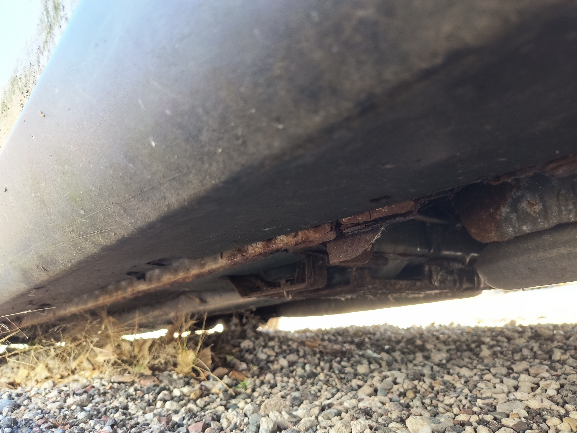 2001 saturn ls ls1 for sale near Elk River, Minnesota 106778_18_undercar_rear_drv.jpg