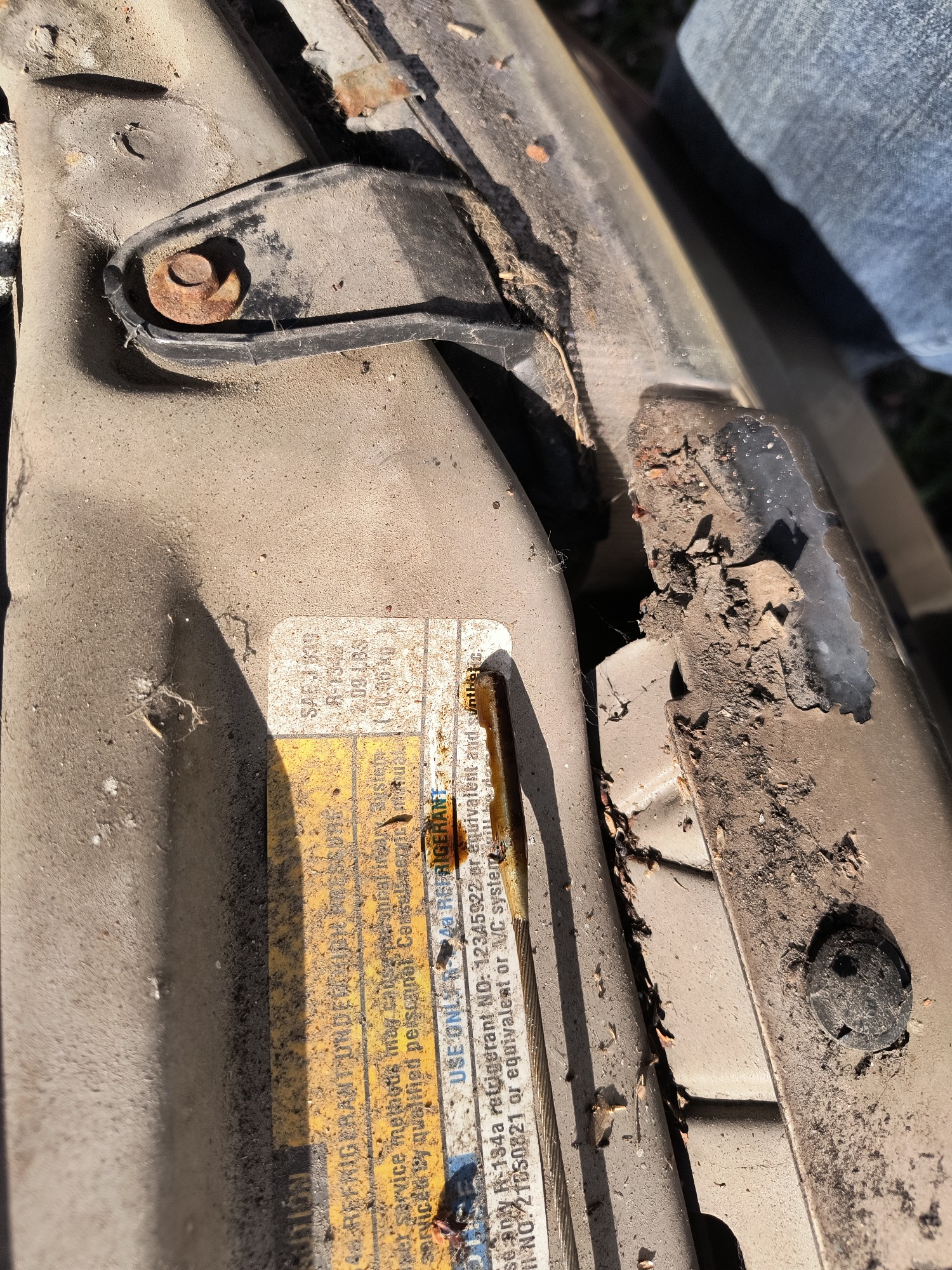 2001 saturn ls ls1 for sale near Elk River, Minnesota 106778_50_oil_dipstick.jpg