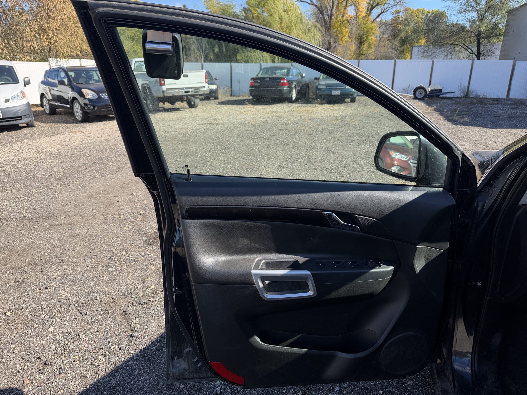 2014 chevrolet captiva-sport ltz-fwd with 136123 miles for sale near Elk River, Minnesota 106780_23_driver_door_panel.jpg