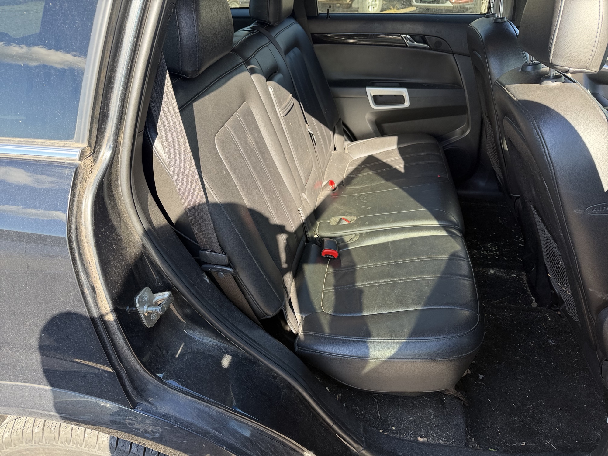 2014 chevrolet captiva-sport ltz-fwd with 136123 miles for sale near Elk River, Minnesota 106780_28_pass_rear_seat.jpg