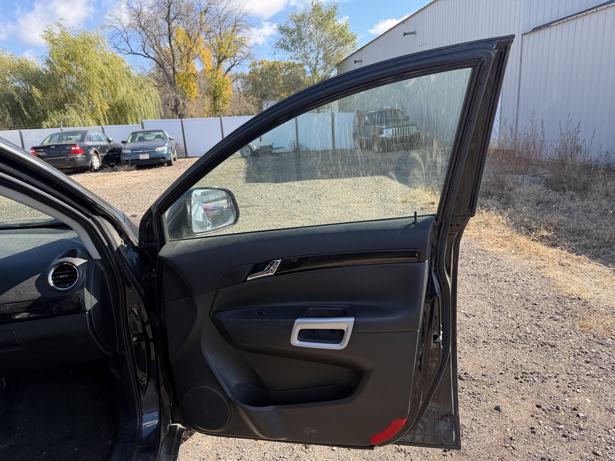 2014 chevrolet captiva-sport ltz-fwd with 136123 miles for sale near Elk River, Minnesota 106780_32_passenger_door_panel.jpg