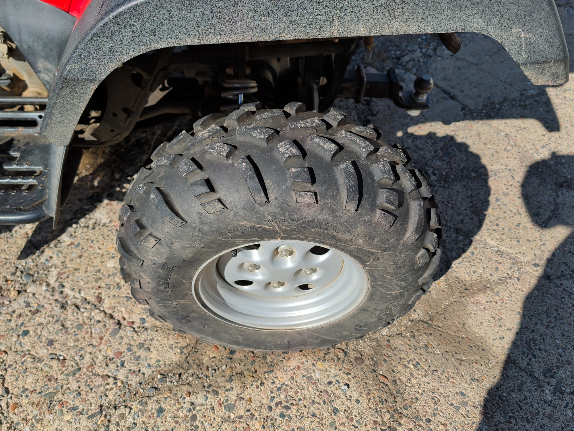 2004 arctic-cat 400-4x4 with 1294 miles for sale near Elk River, Minnesota 106781_13_rear_drv_wheel.jpg