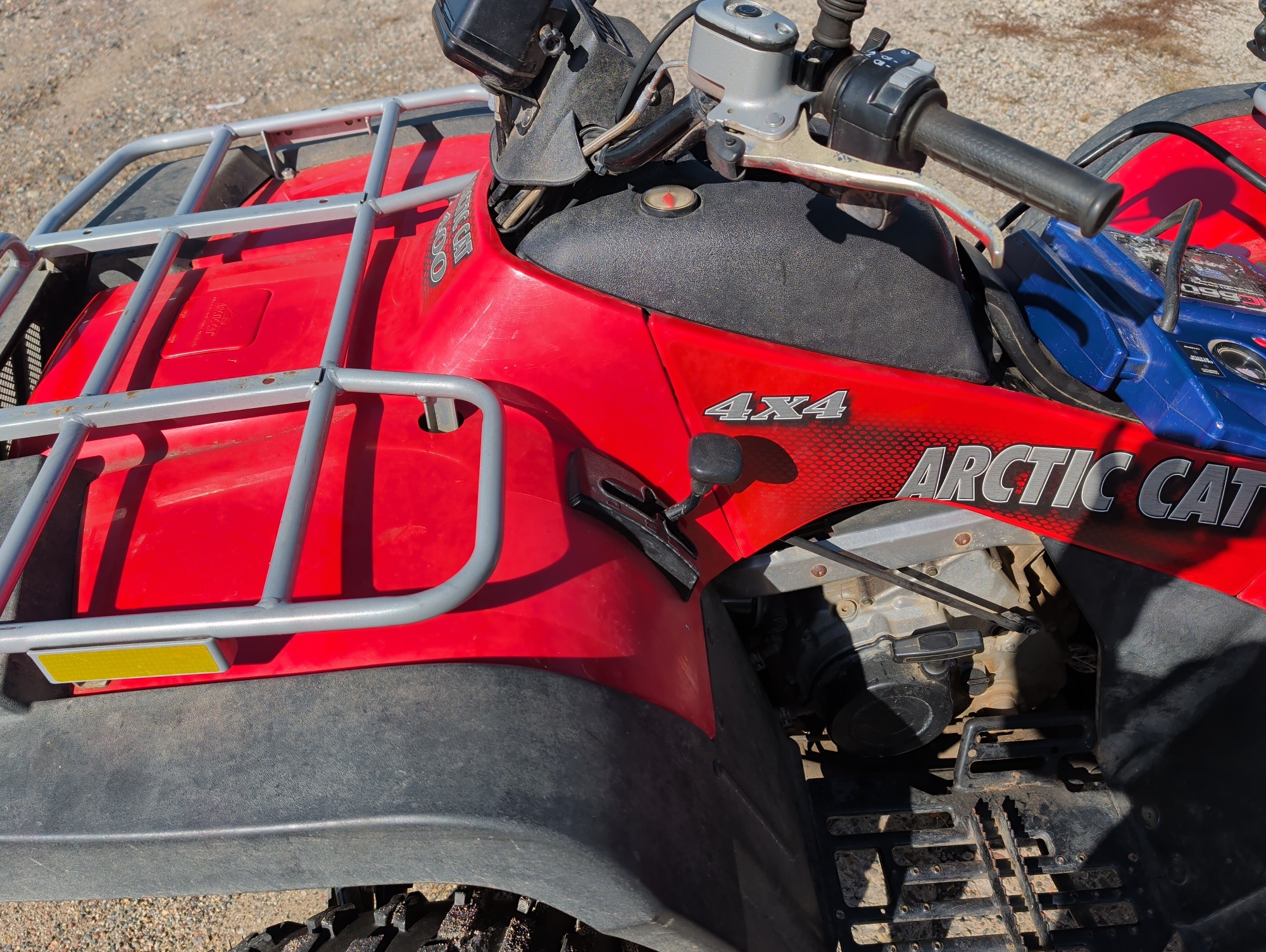 2004 arctic-cat 400-4x4 with 1294 miles for sale near Elk River, Minnesota 106781_25_drv_rear_door_panel.jpg