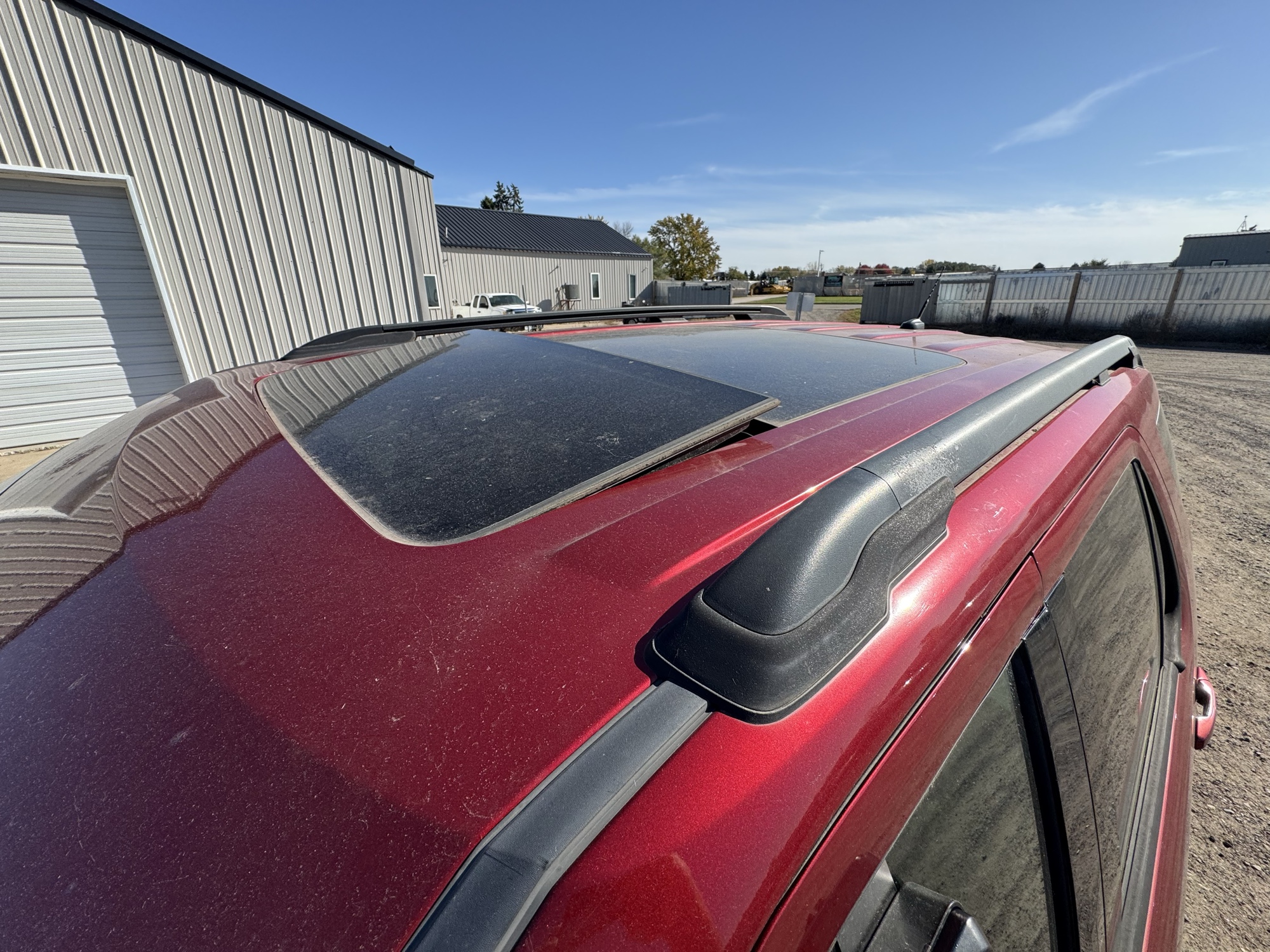 2015 ford explorer xlt-4wd with 246693 miles for sale near Elk River, Minnesota 106782_11_roof.jpg