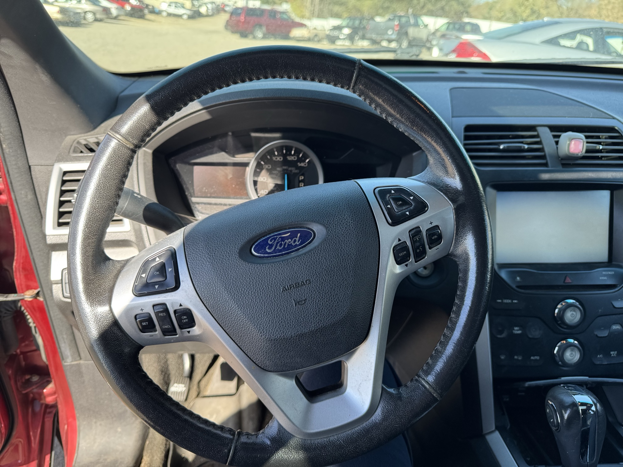 2015 ford explorer xlt-4wd with 246693 miles for sale near Elk River, Minnesota 106782_33_dash_from_driver.jpg