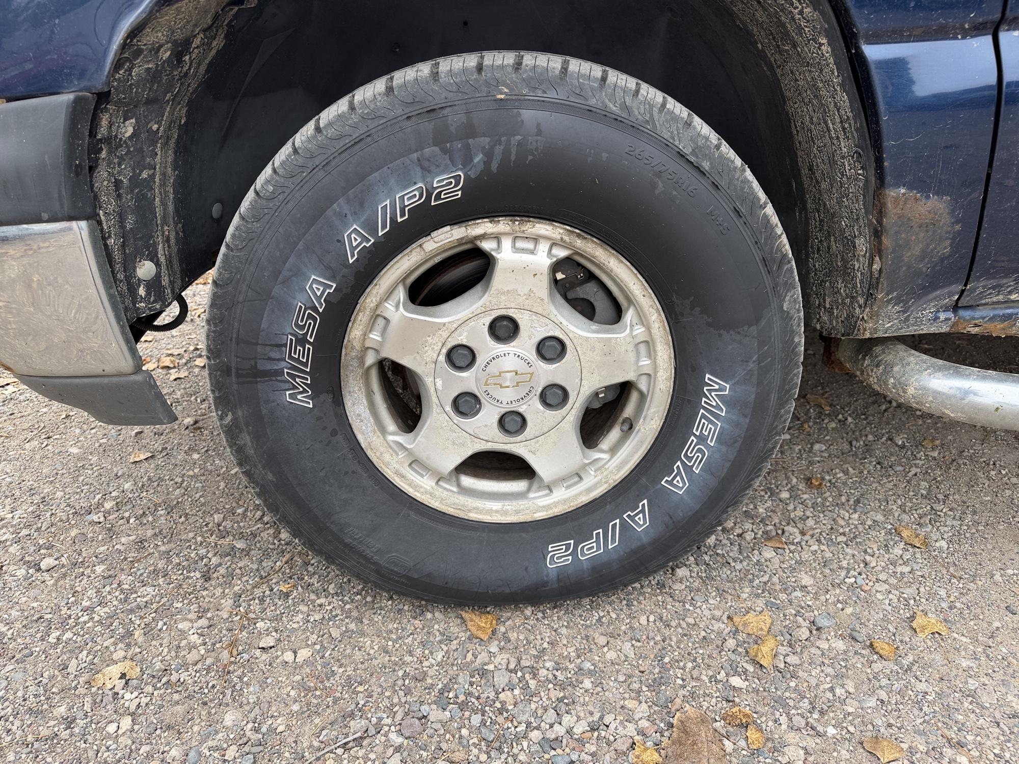 2001 chevrolet silverado-1500 ext.-cab-short-bed-4wd with 199070 miles for sale near Elk River, Minnesota 106784_12_drv_front_wheel.jpg