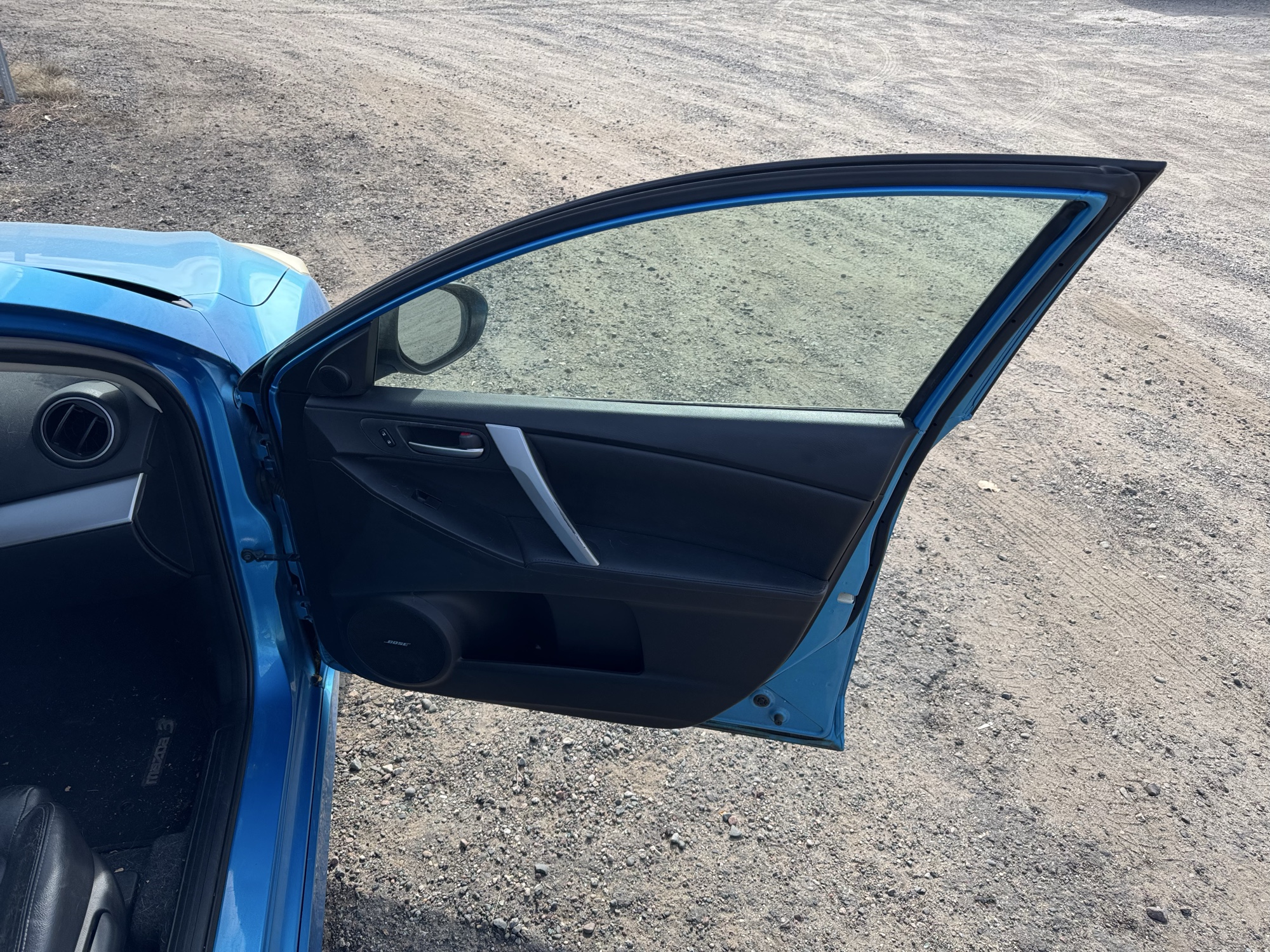2010 mazda mazda3 s-grand-touring-5-door with 223659 miles for sale near Elk River, Minnesota 106785_32_passenger_door_panel.jpg