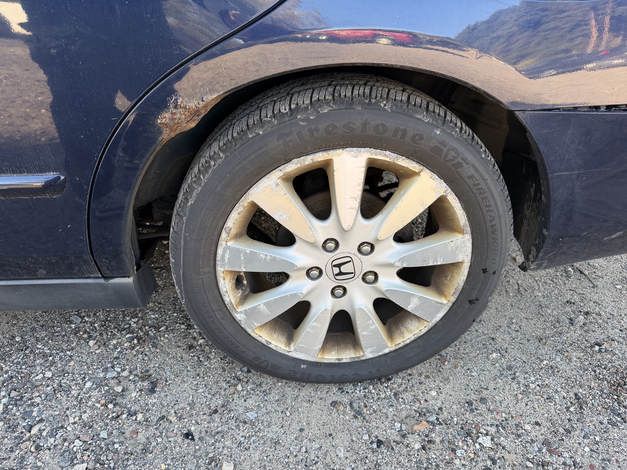 2007 honda accord se with 174662 miles for sale near Elk River, Minnesota 106786_13_rear_drv_wheel.jpg