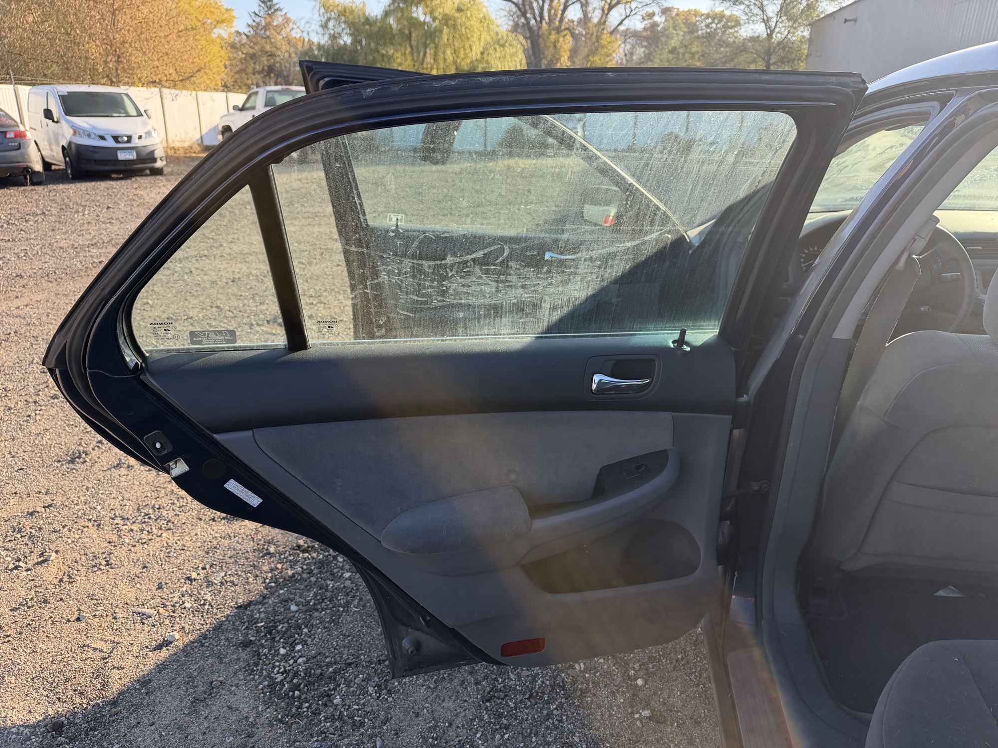 2007 honda accord se with 174662 miles for sale near Elk River, Minnesota 106786_25_drv_rear_door_panel.jpg