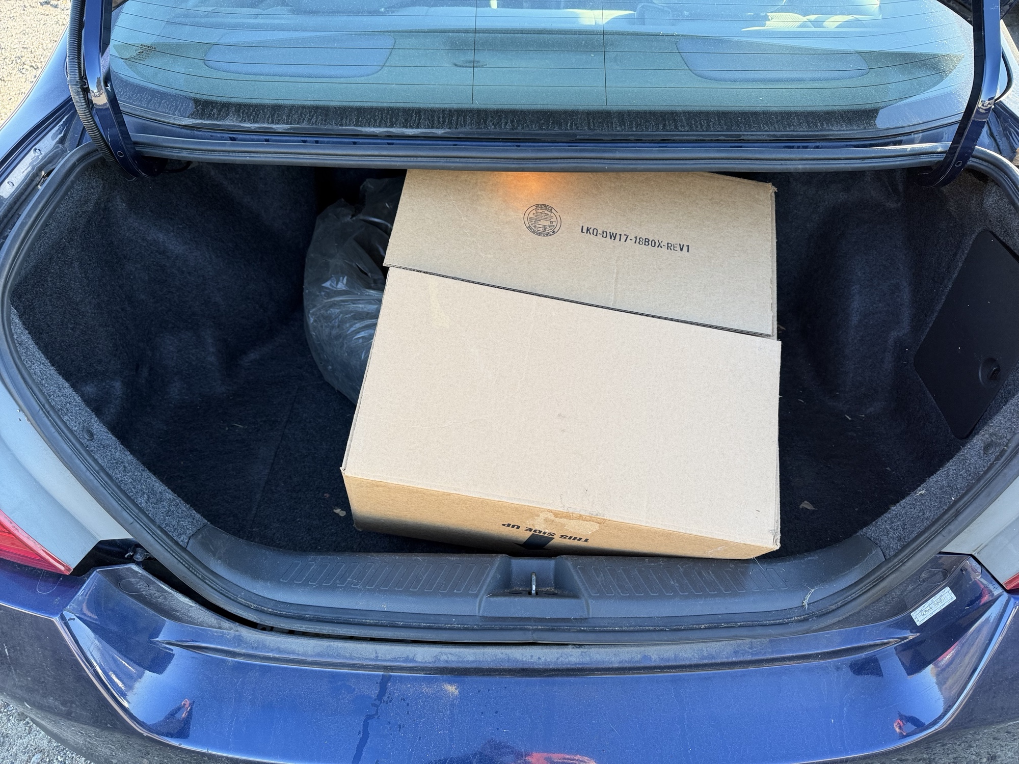 2007 honda accord se with 174662 miles for sale near Elk River, Minnesota 106786_26_trunk.jpg