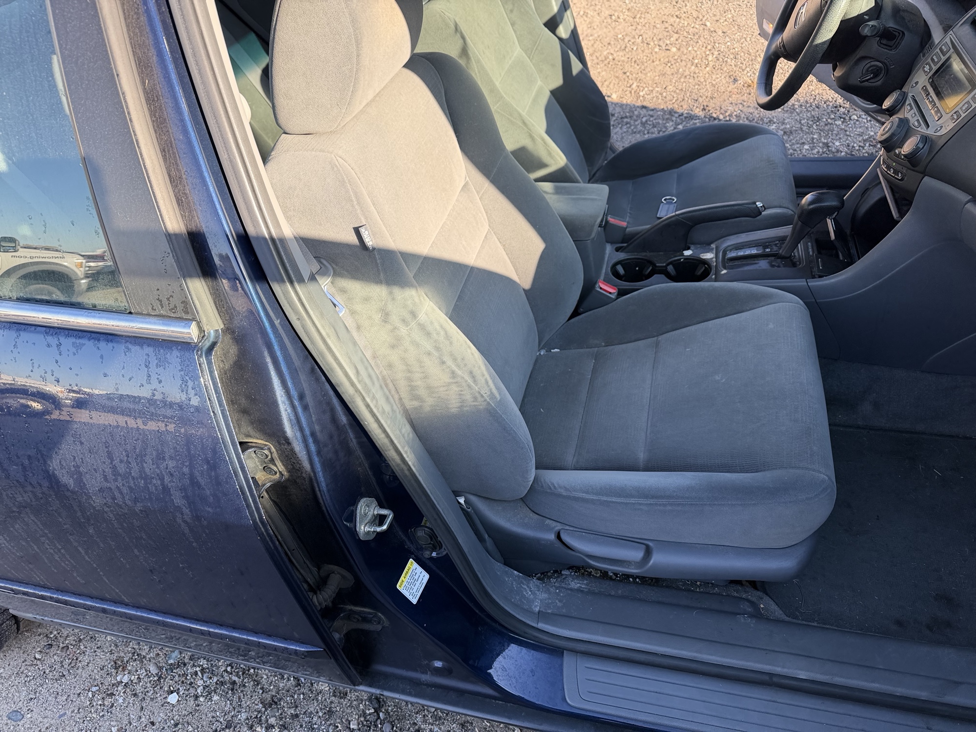 2007 honda accord se with 174662 miles for sale near Elk River, Minnesota 106786_31_passenger_seat.jpg