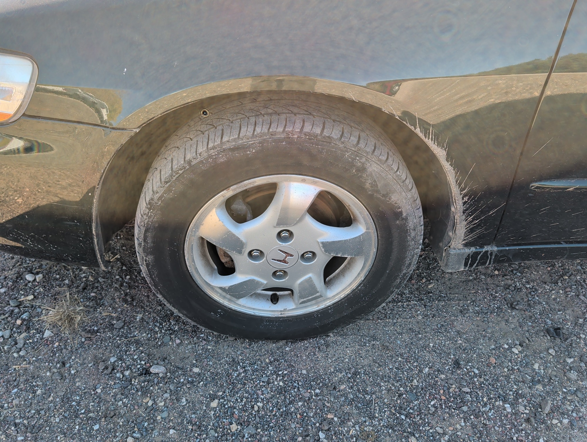 2000 honda accord ex-sedan with 135556 miles for sale near Elk River, Minnesota 106787_12_drv_front_wheel.jpg