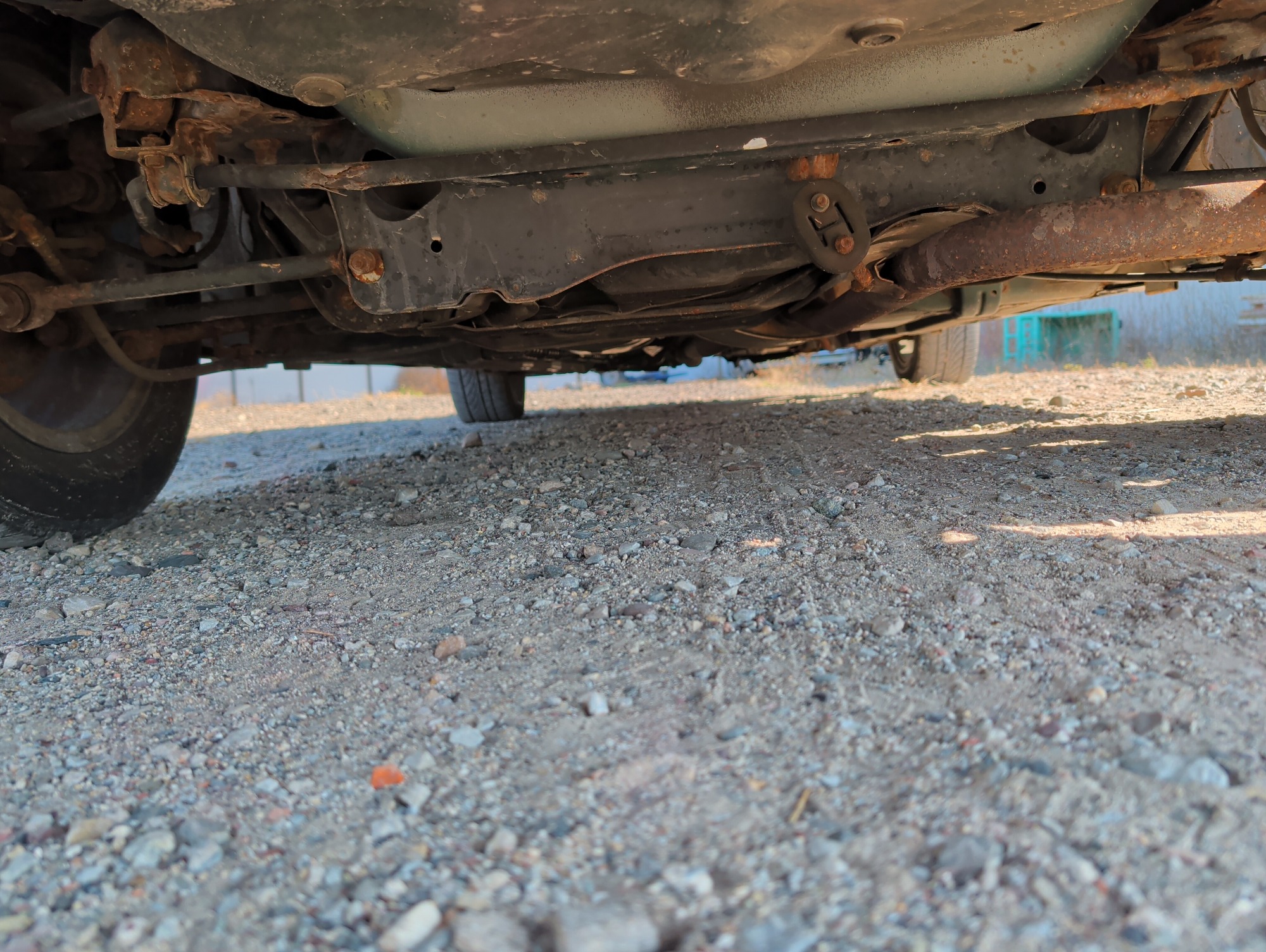 2000 honda accord ex-sedan with 135556 miles for sale near Elk River, Minnesota 106787_19_undercar_rear.jpg