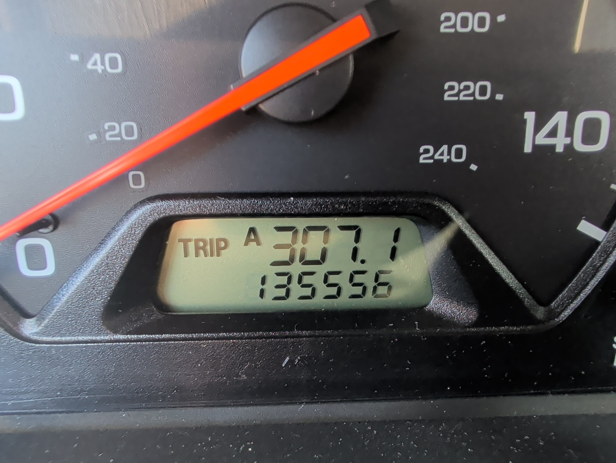 2000 honda accord ex-sedan with 135556 miles for sale near Elk River, Minnesota 106787_44_mileage_closeup.jpg