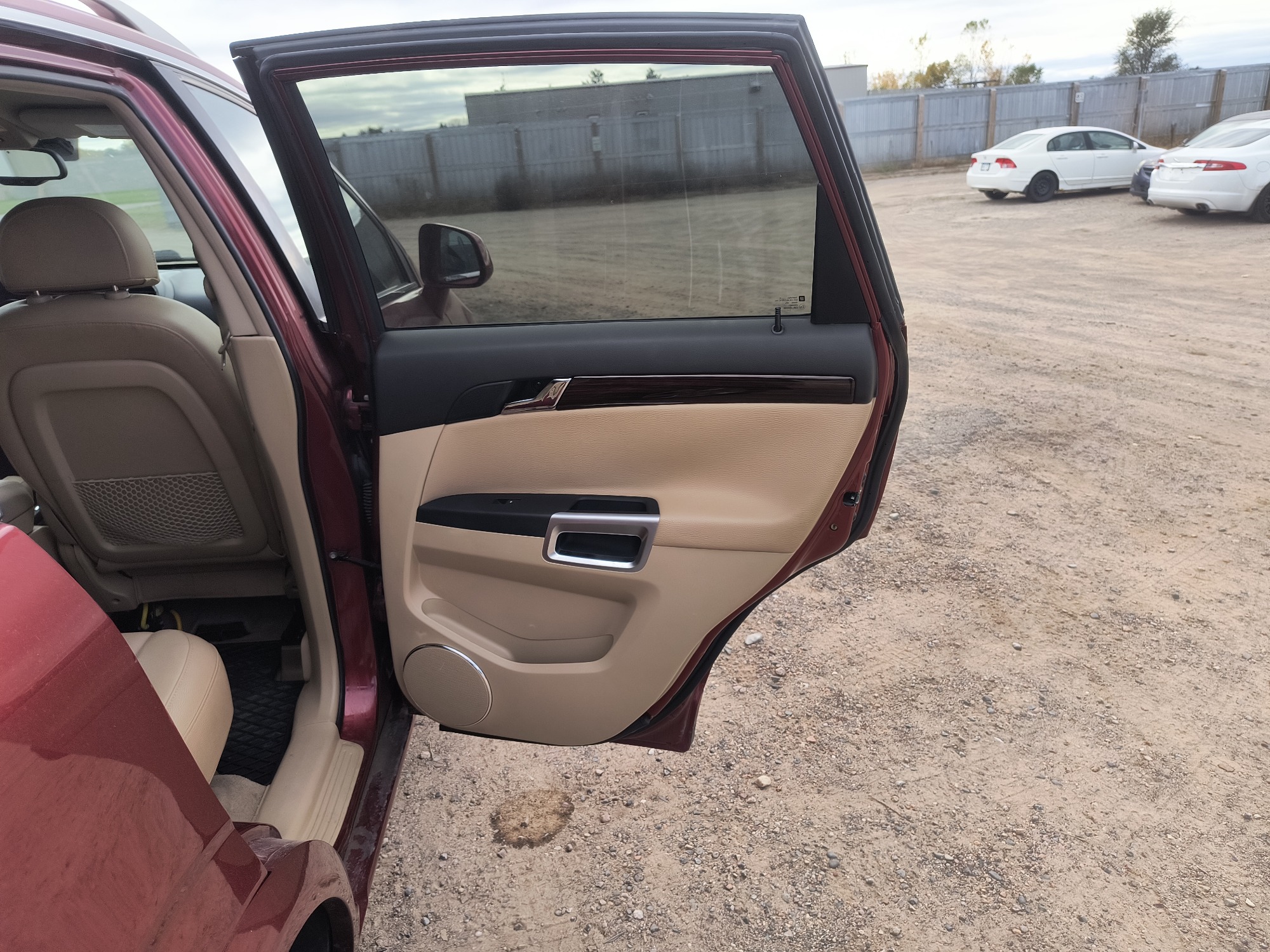 2008 saturn vue fwd-v6-xr with 84317 miles for sale near Elk River, Minnesota 106788_30_pass_rear_door_panel.jpg
