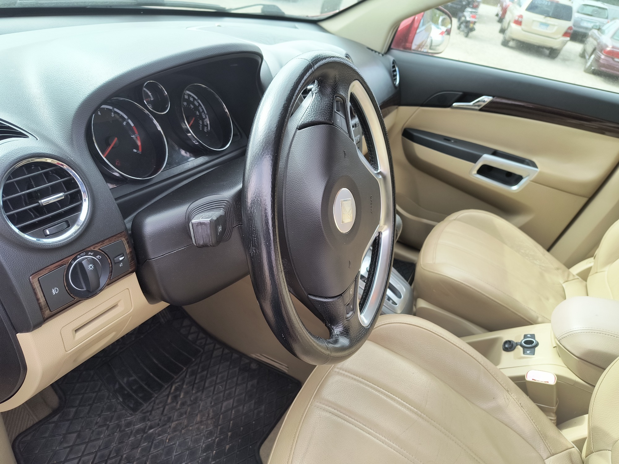 2008 saturn vue fwd-v6-xr with 84317 miles for sale near Elk River, Minnesota 106788_37_left_of_steering_wheel.jpg
