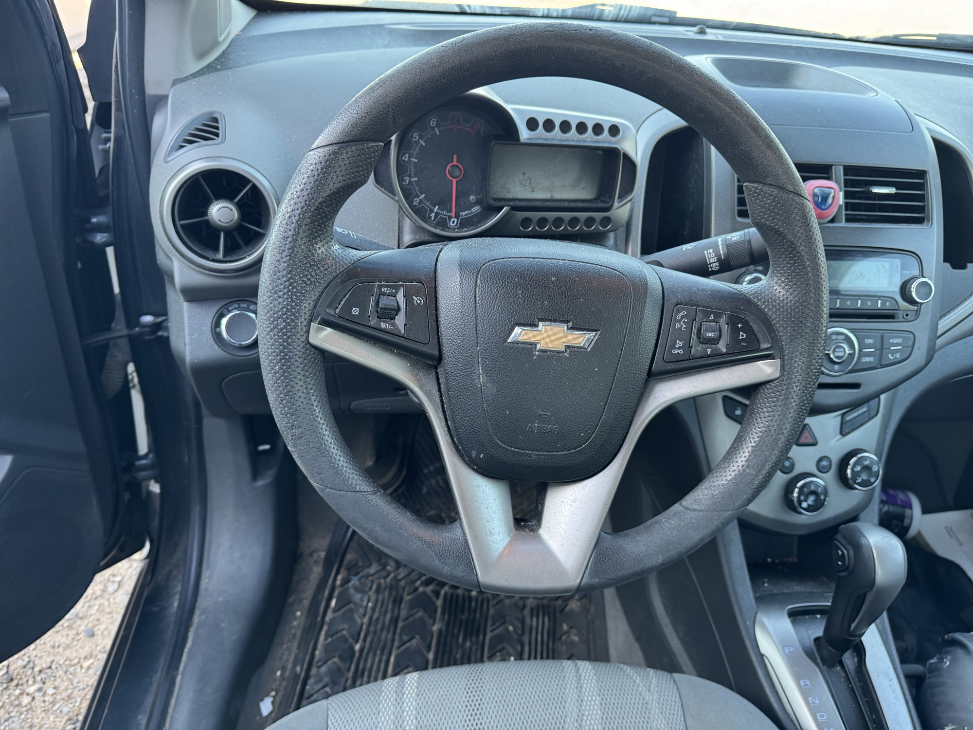 2012 chevrolet sonic 2lt-sedan with 151229 miles for sale near Elk River, Minnesota 106789_36_steering_wheel.jpg