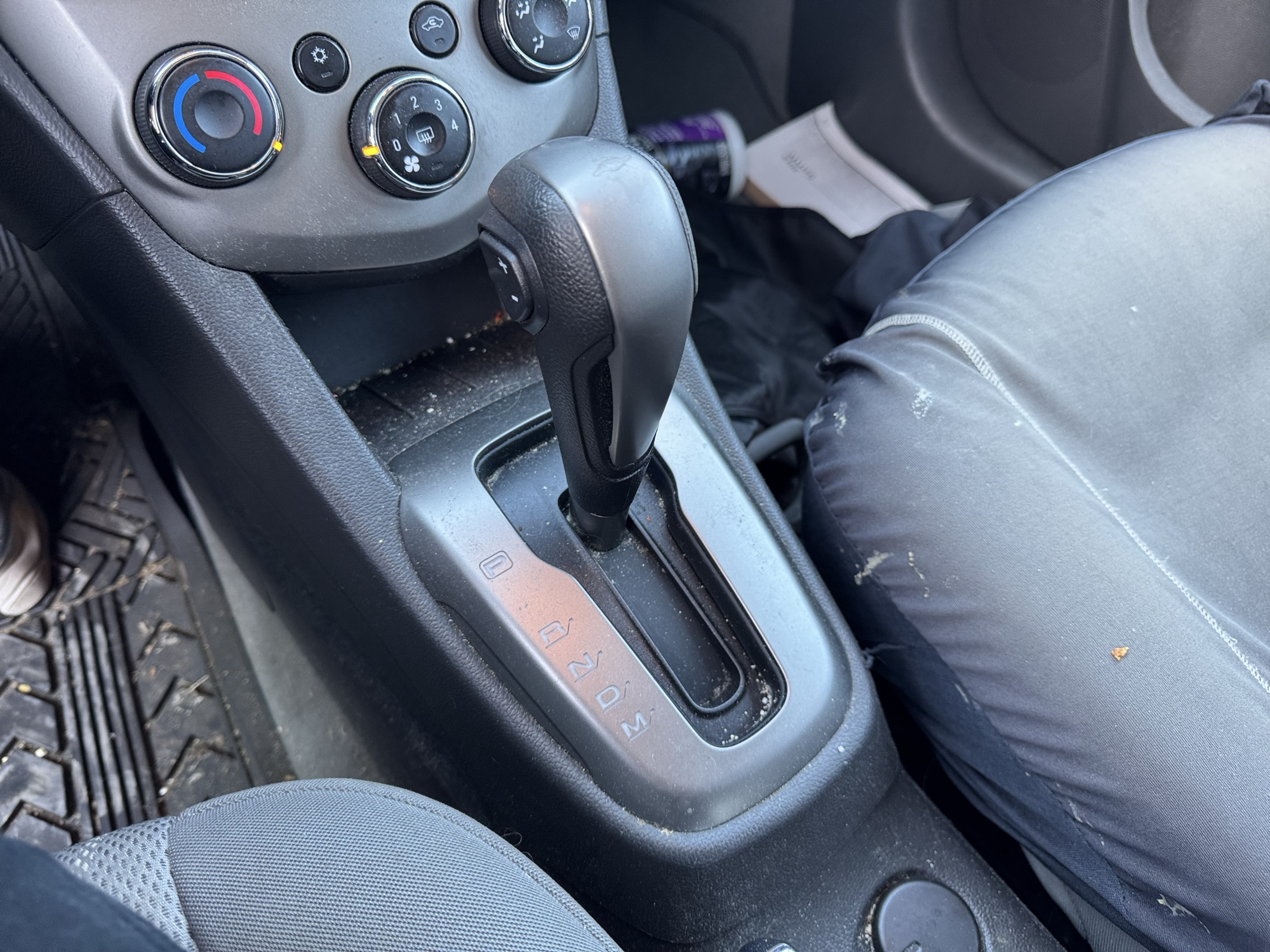 2012 chevrolet sonic 2lt-sedan with 151229 miles for sale near Elk River, Minnesota 106789_41_shifter.jpg