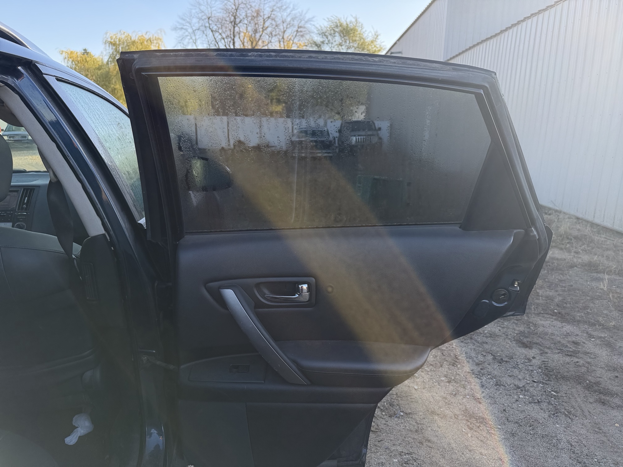 2007 infiniti fx fx35-awd with 171243 miles for sale near Elk River, Minnesota 106790_30_pass_rear_door_panel.jpg