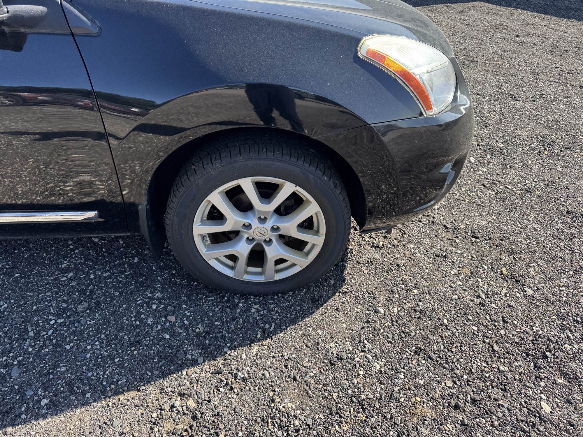2012 nissan rogue s-awd with 111484 miles for sale near Elk River, Minnesota 106791_15_front_pass_wheel.jpg