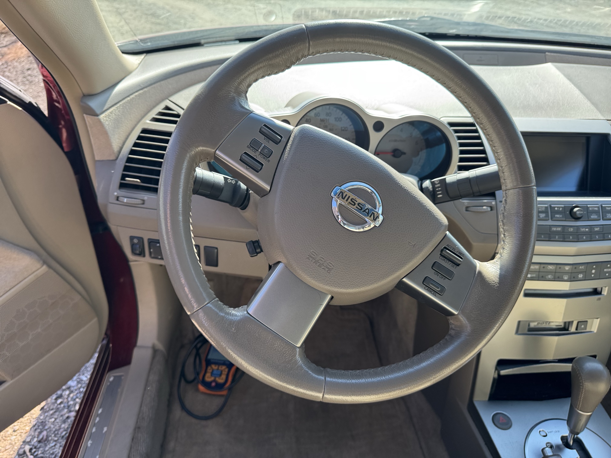 2004 nissan maxima se with 64495 miles for sale near Elk River, Minnesota 106792_36_steering_wheel.jpg