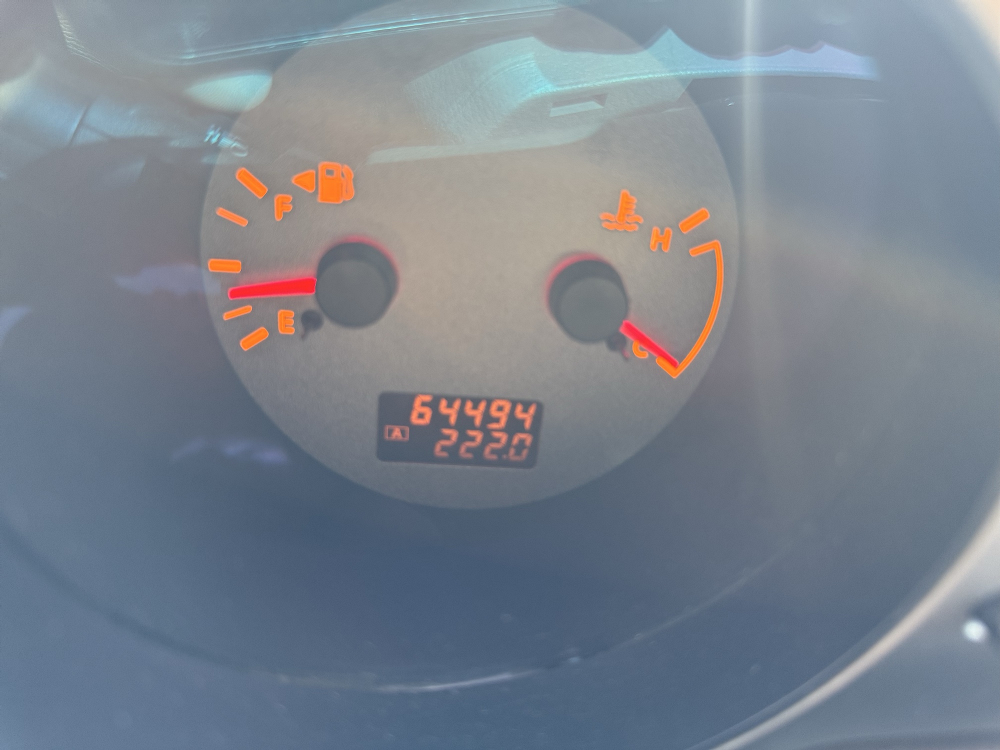 2004 nissan maxima se with 64495 miles for sale near Elk River, Minnesota 106792_44_mileage_closeup.jpg