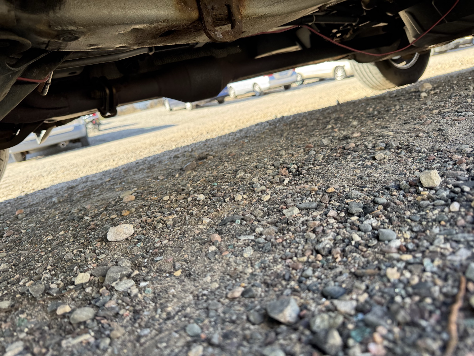 2005 toyota highlander v6-2wd with 263486 miles for sale near Elk River, Minnesota 106793_17_undercar_drv_side.jpg