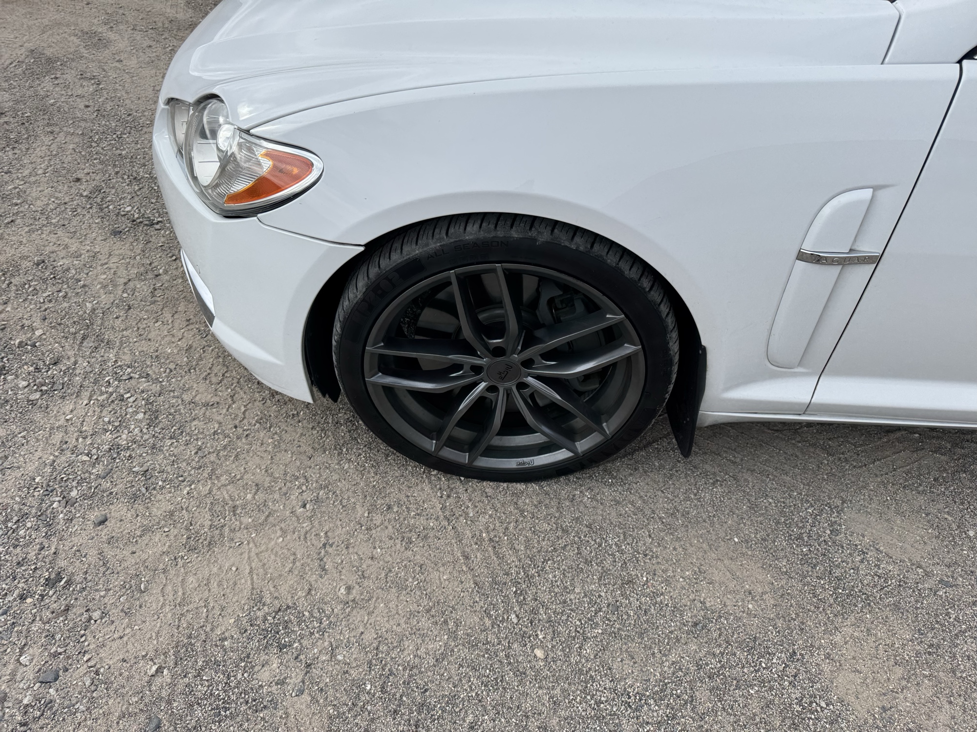2011 jaguar xf-series xf-supercharged with 150511 miles for sale near Elk River, Minnesota 106794_12_drv_front_wheel.jpg