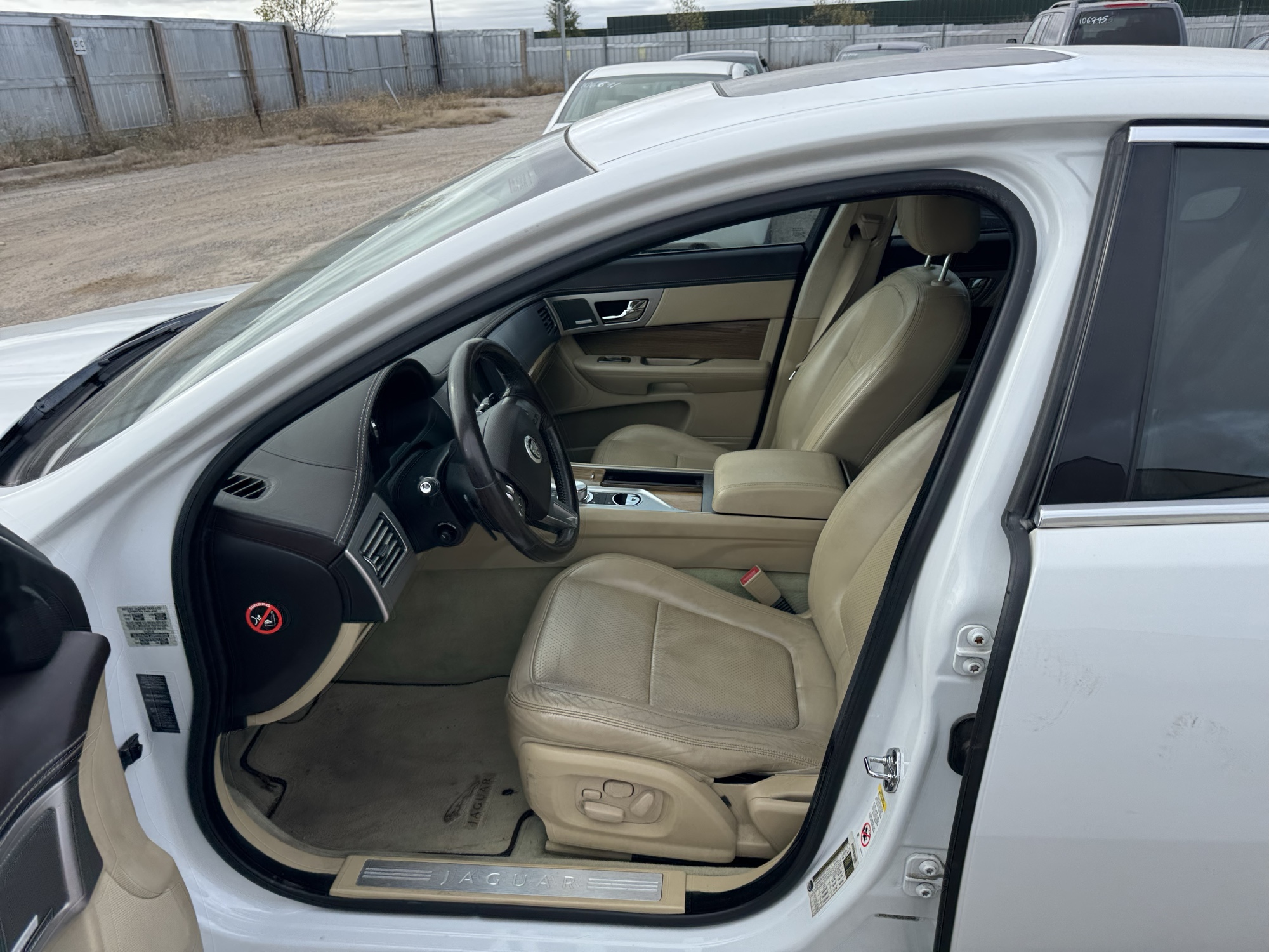 2011 jaguar xf-series xf-supercharged with 150511 miles for sale near Elk River, Minnesota 106794_22_driver_seat.jpg