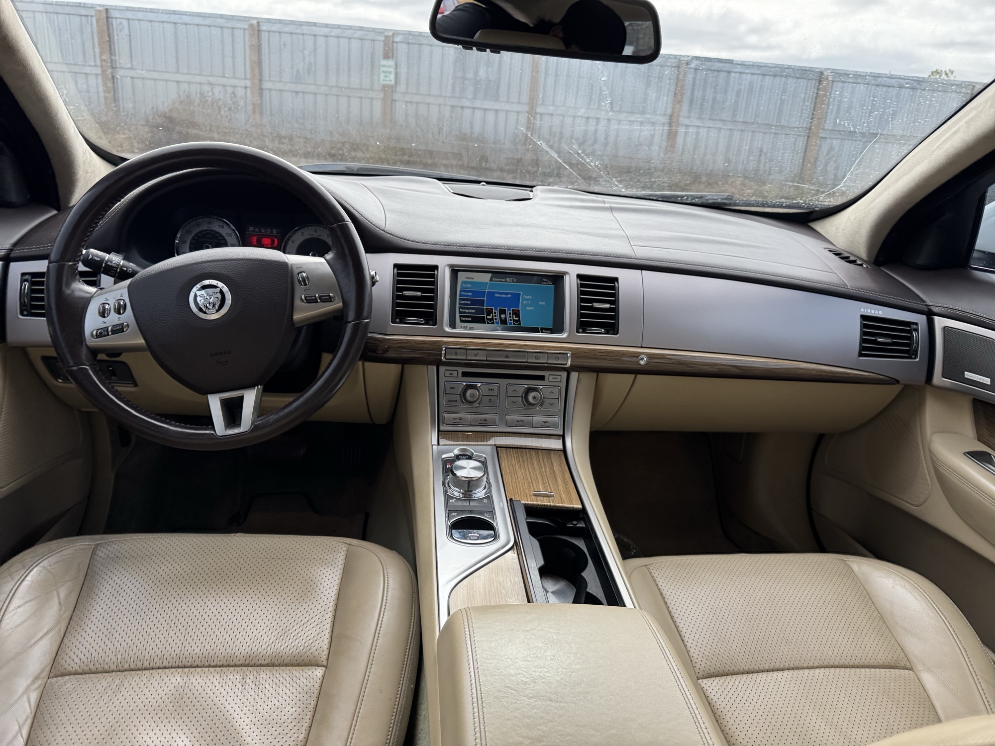 2011 jaguar xf-series xf-supercharged with 150511 miles for sale near Elk River, Minnesota 106794_34_whole_dash.jpg