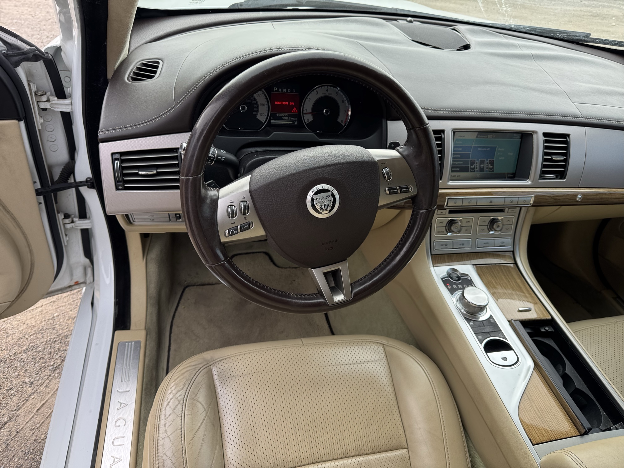 2011 jaguar xf-series xf-supercharged with 150511 miles for sale near Elk River, Minnesota 106794_36_steering_wheel.jpg