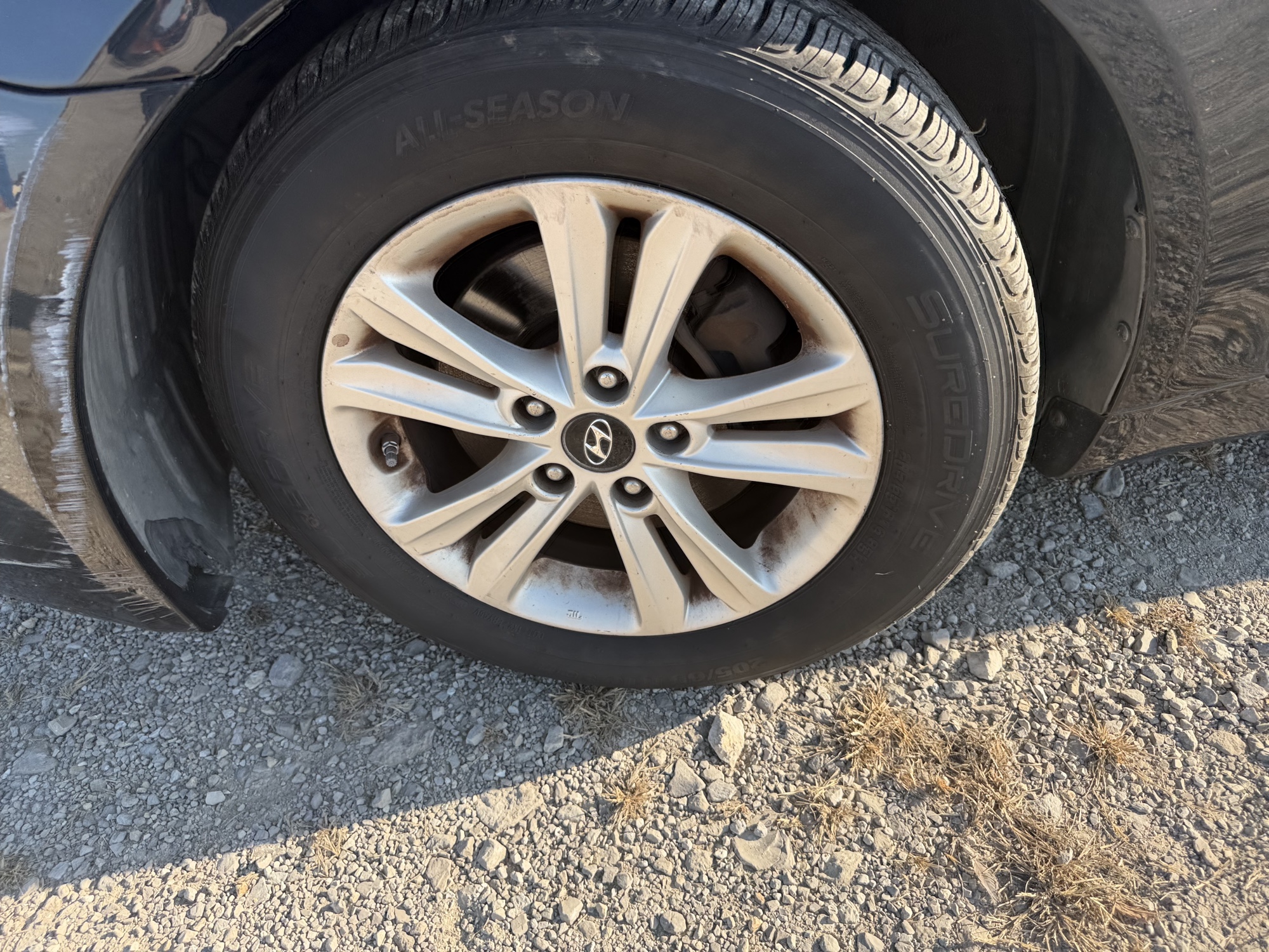 2012 hyundai sonata gls-manual with 248219 miles for sale near St. Louis, Missouri 106795_12_drv_front_wheel.jpg