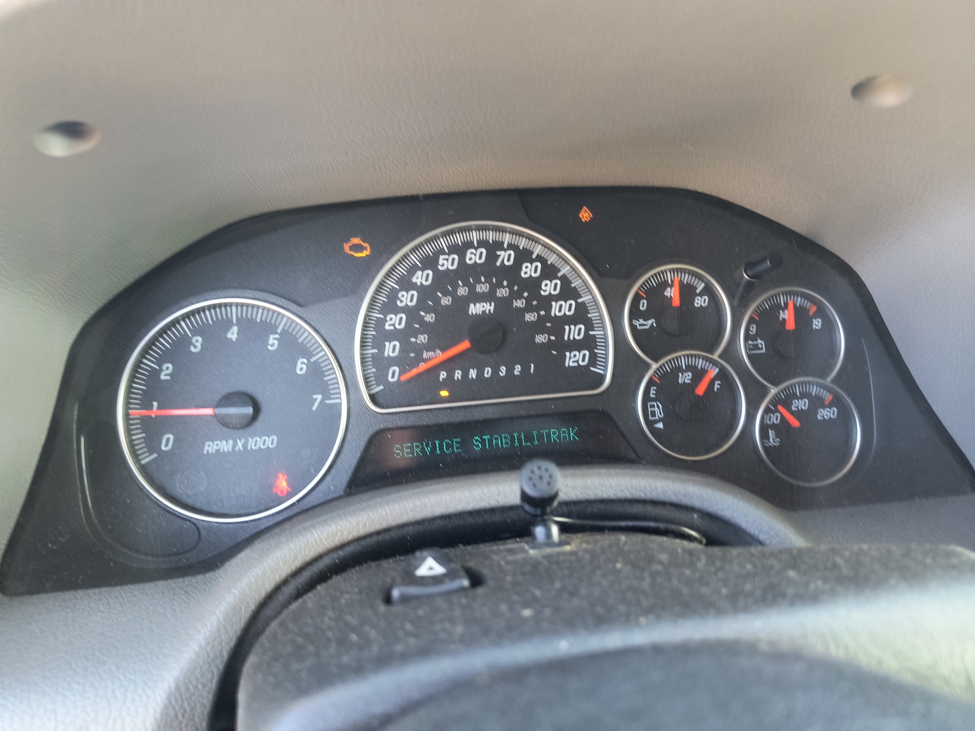 2006 gmc envoy sle-4wd with 210208 miles for sale near Elk River, Minnesota 106796_43_gauge_cluster.jpg